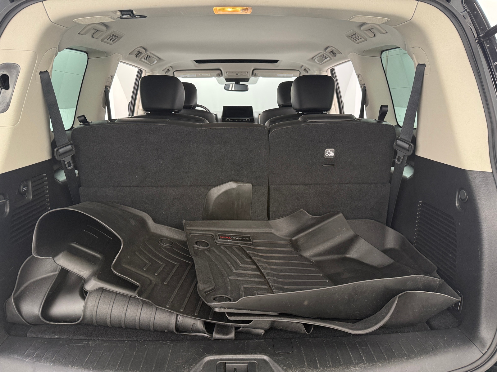 Thumbnail: 2022 Nissan Armada - 6