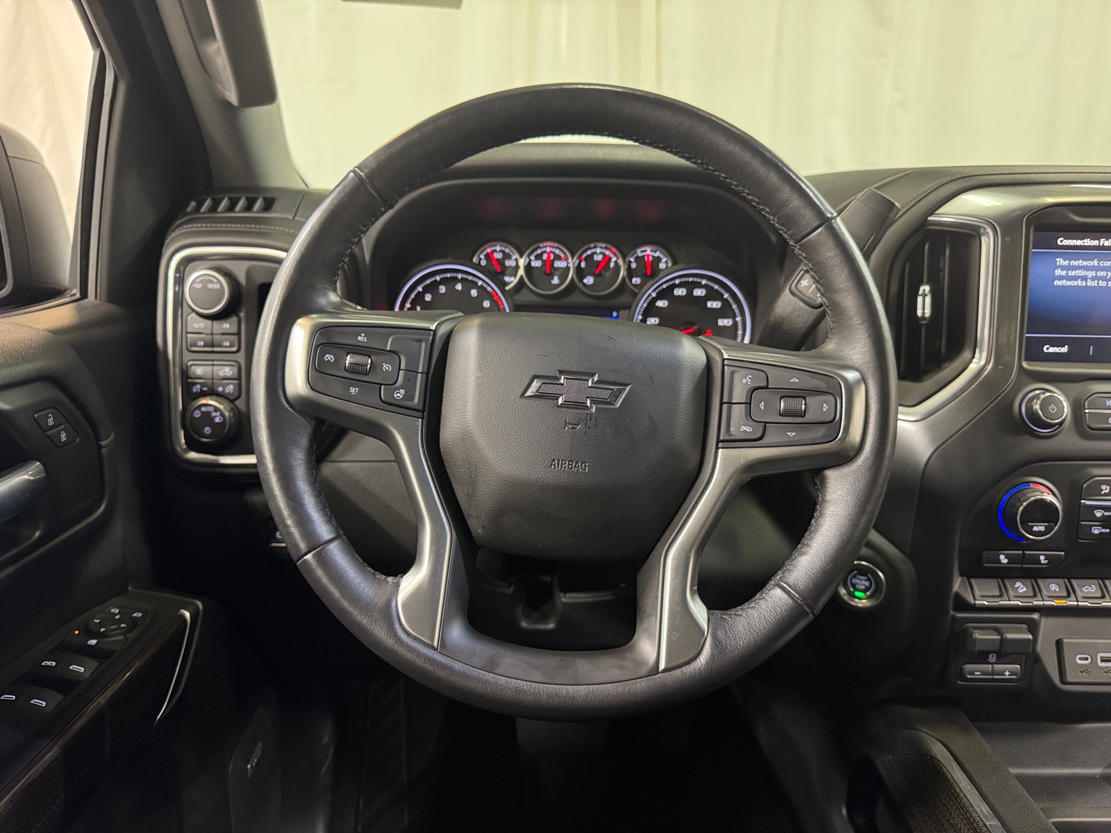 Thumbnail: 2020 Chevrolet Silverado 1500 - 4