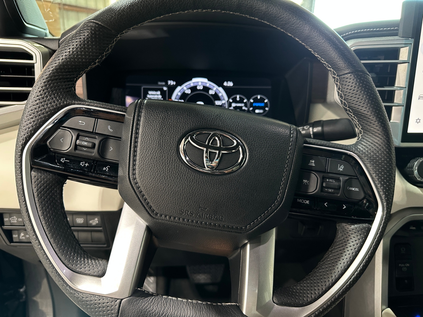 Thumbnail: 2023 Toyota Tundra - 5