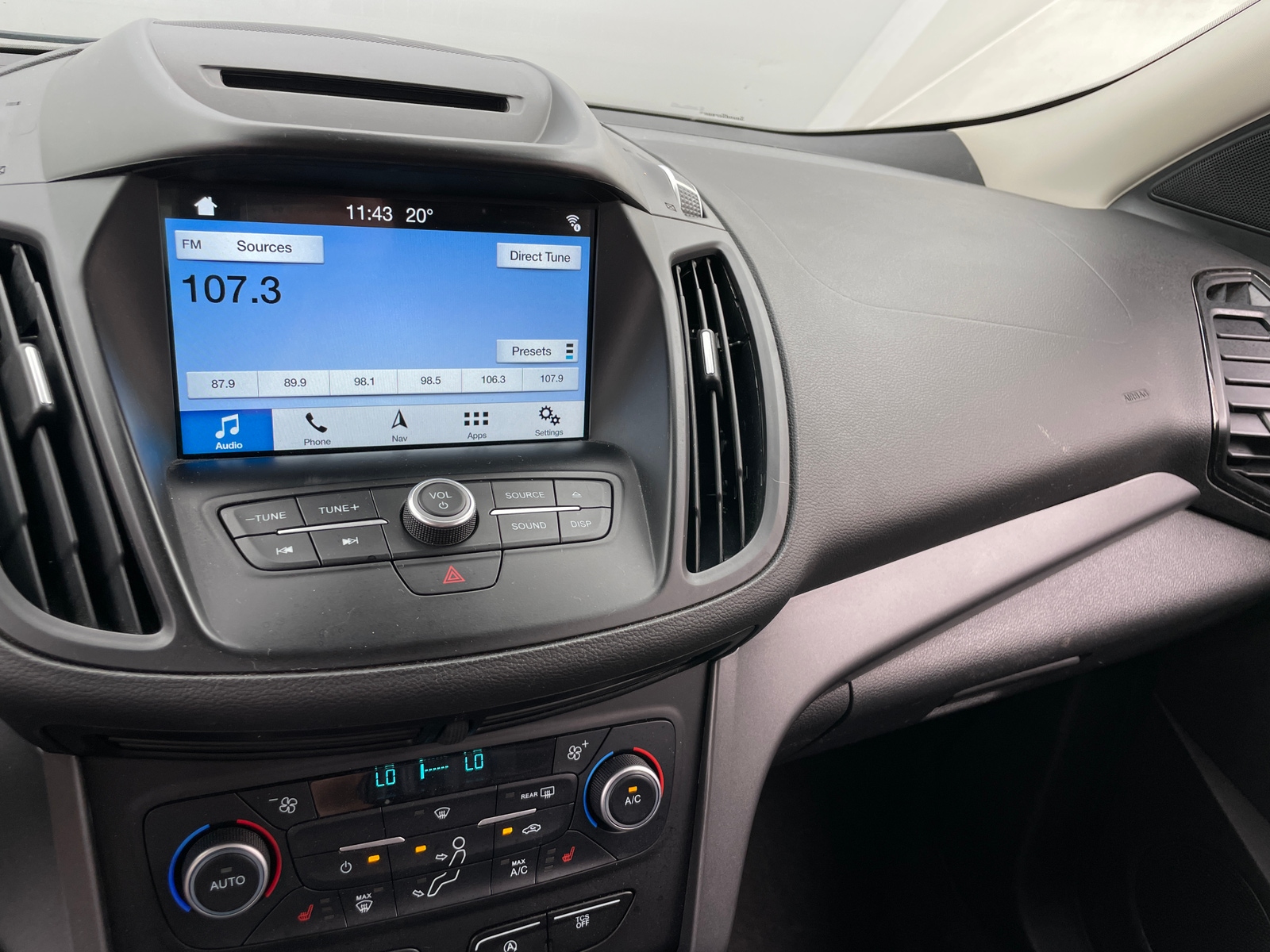 Thumbnail: 2018 Ford Escape - 3