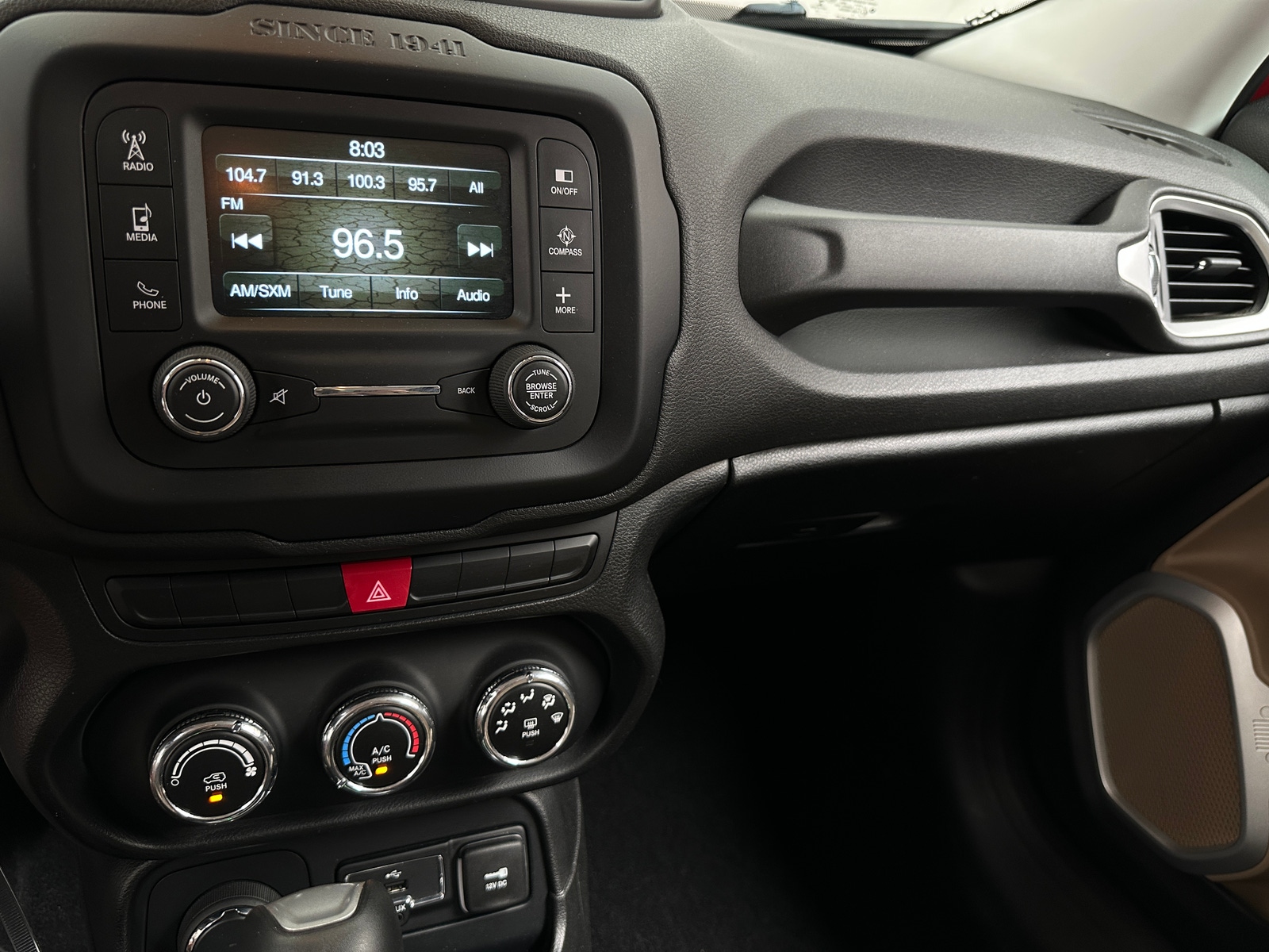 Thumbnail: 2015 Jeep Renegade - 4