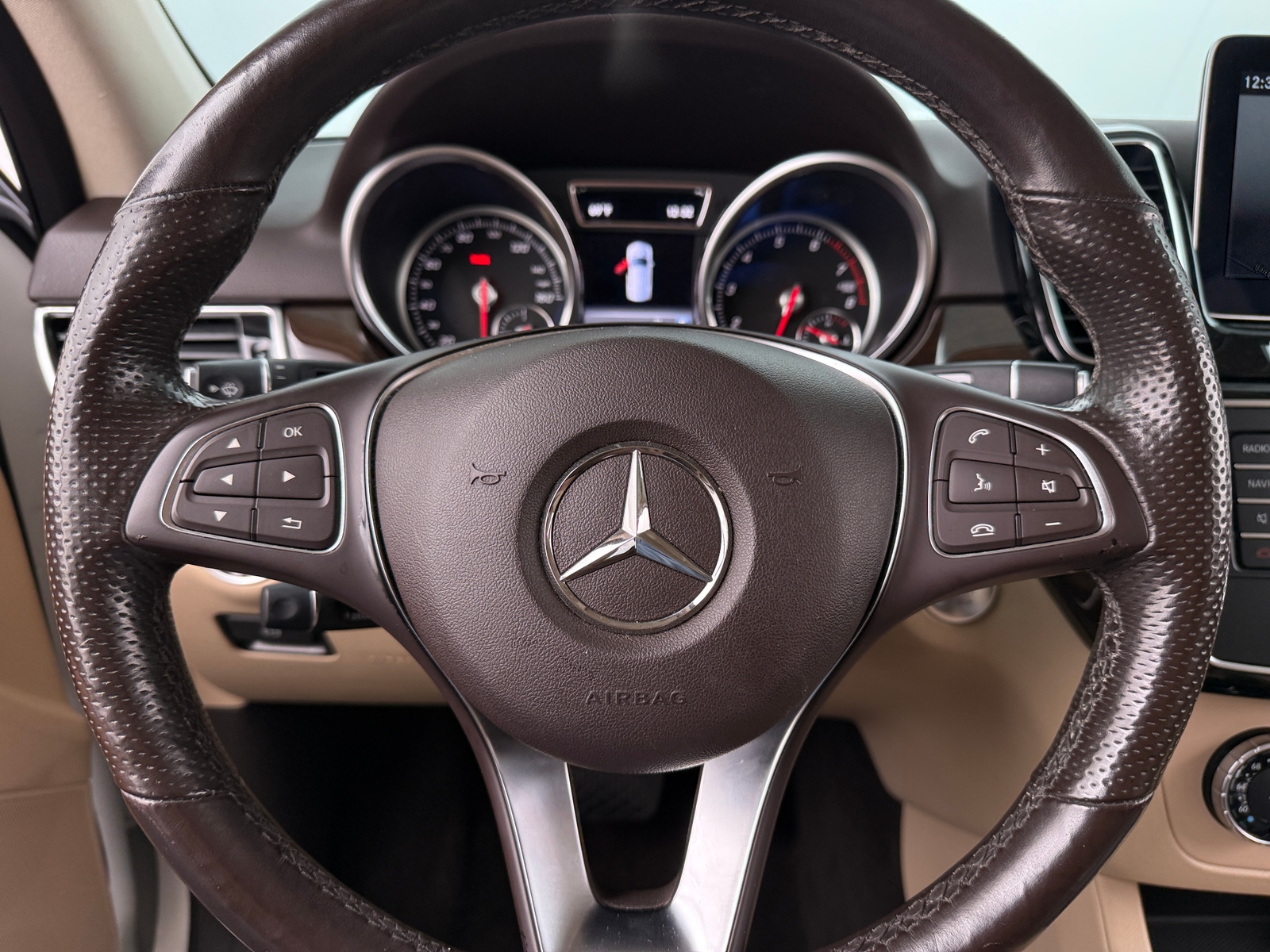 Thumbnail: 2018 Mercedes-Benz GLE - 4