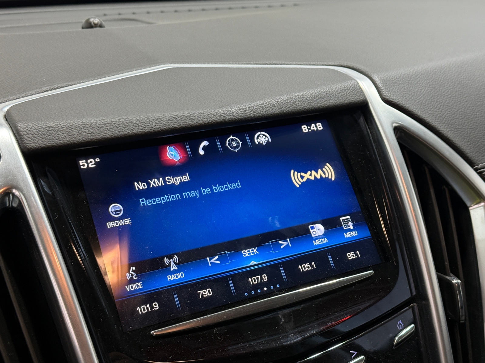 Thumbnail: 2016 Cadillac SRX - 3