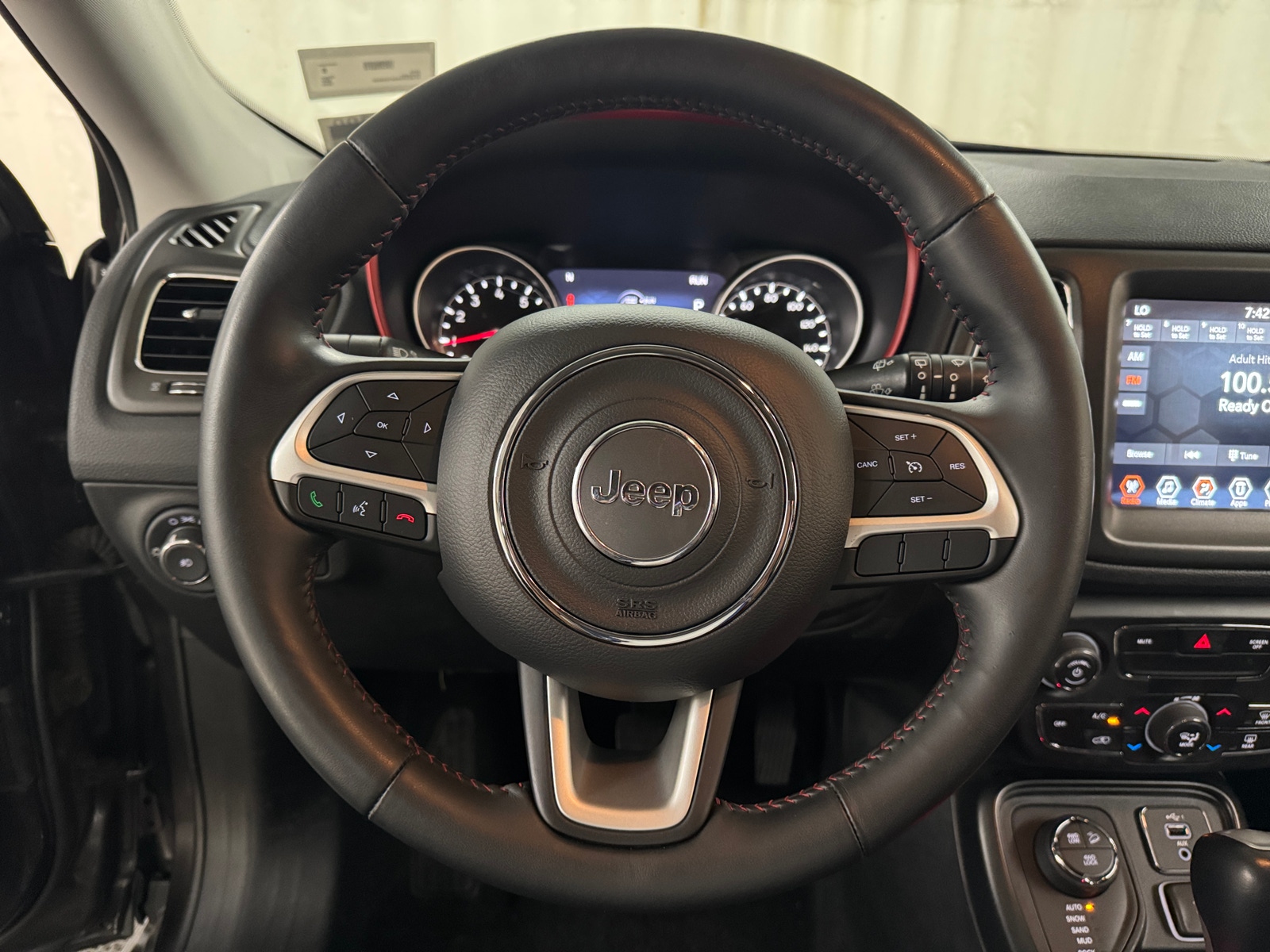 Thumbnail: 2019 Jeep Compass - 4