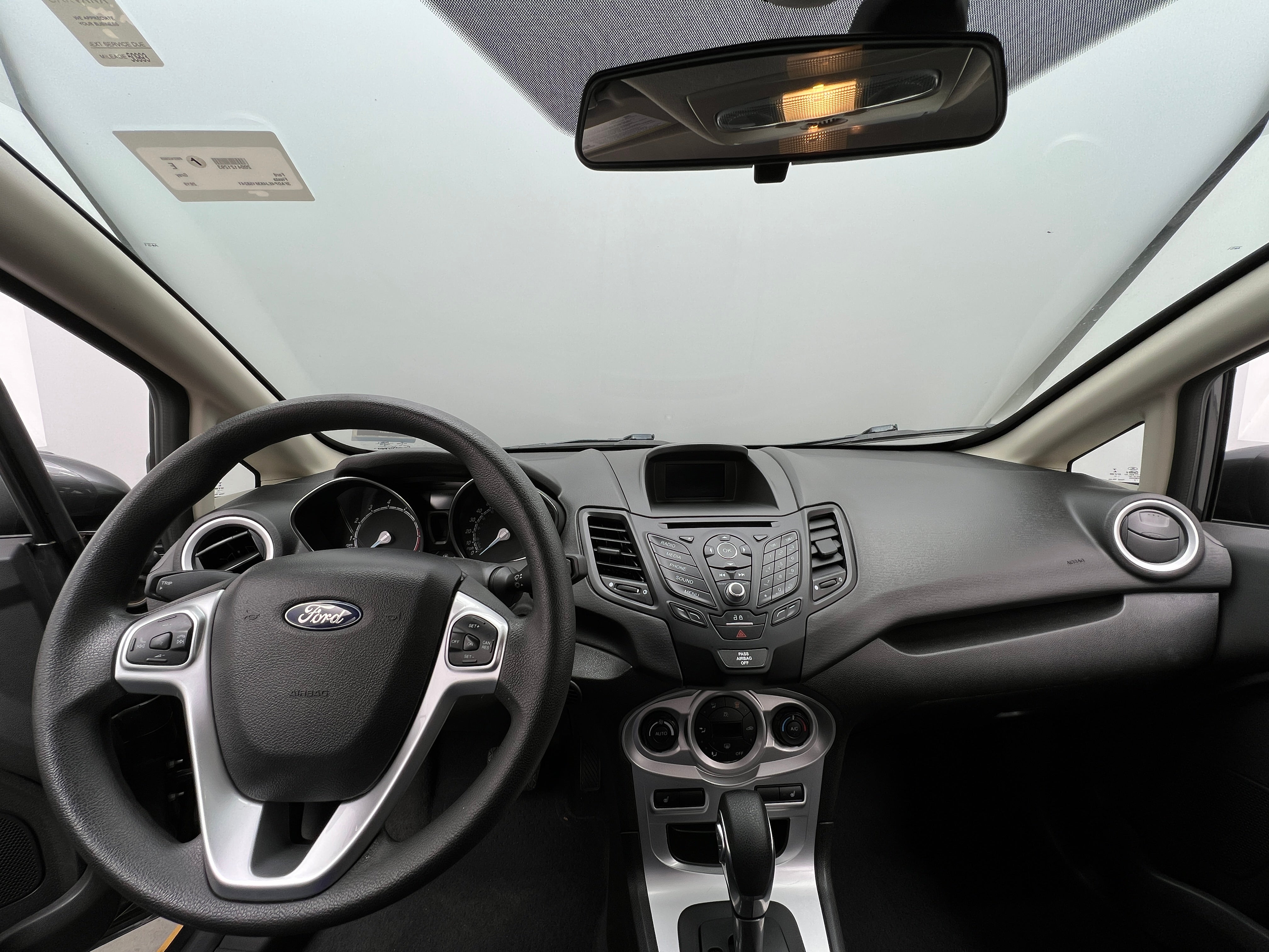 Used 2019 Ford Fiesta SE with VIN 3FADP4EJ4KM158241 for sale in Oak Creek, WI