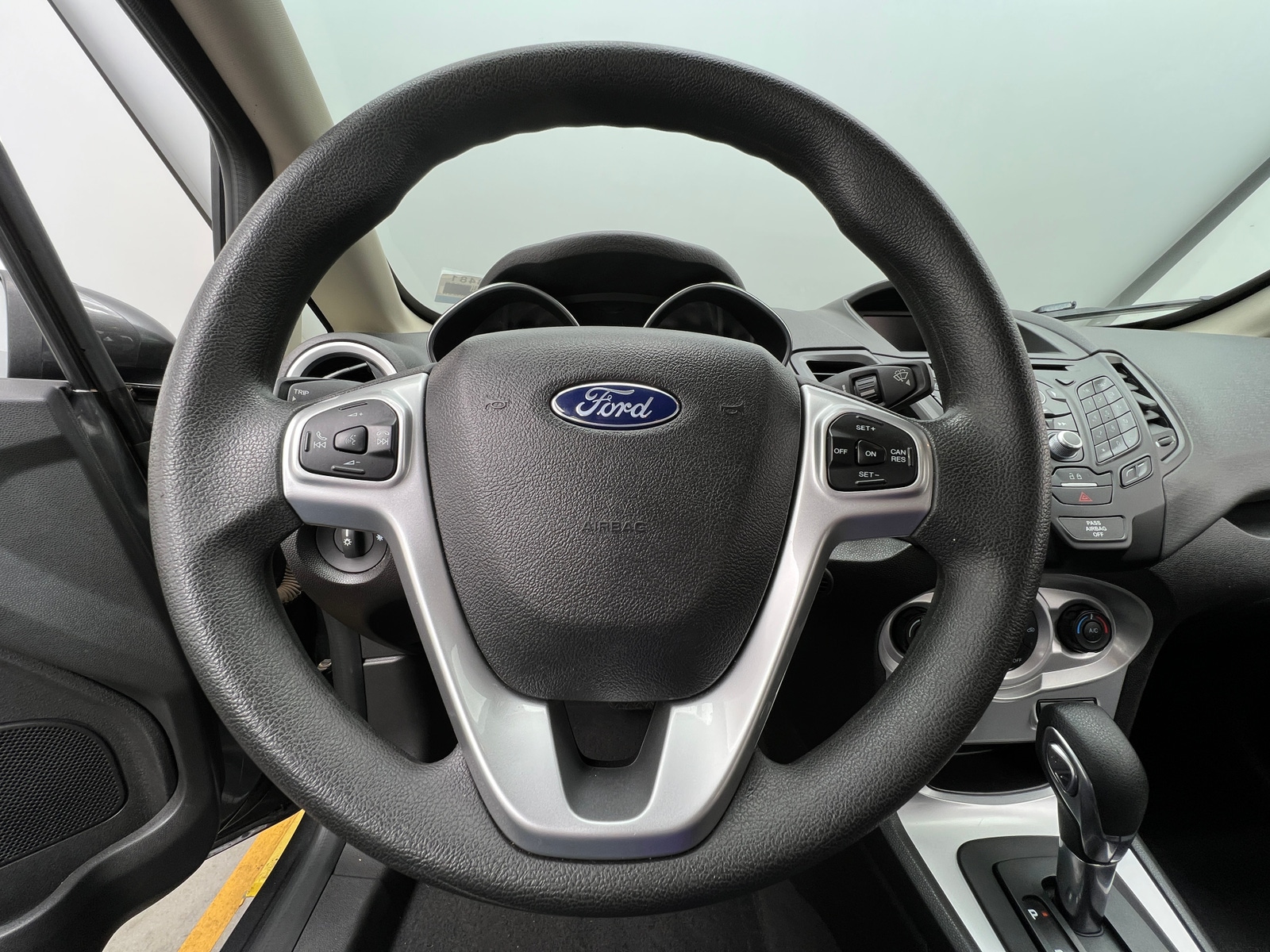 Thumbnail: 2019 Ford Fiesta - 5