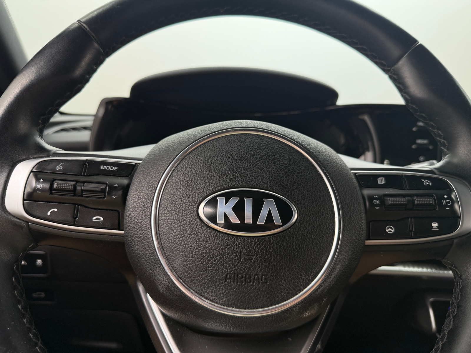 Thumbnail: 2021 Kia K5 - 4