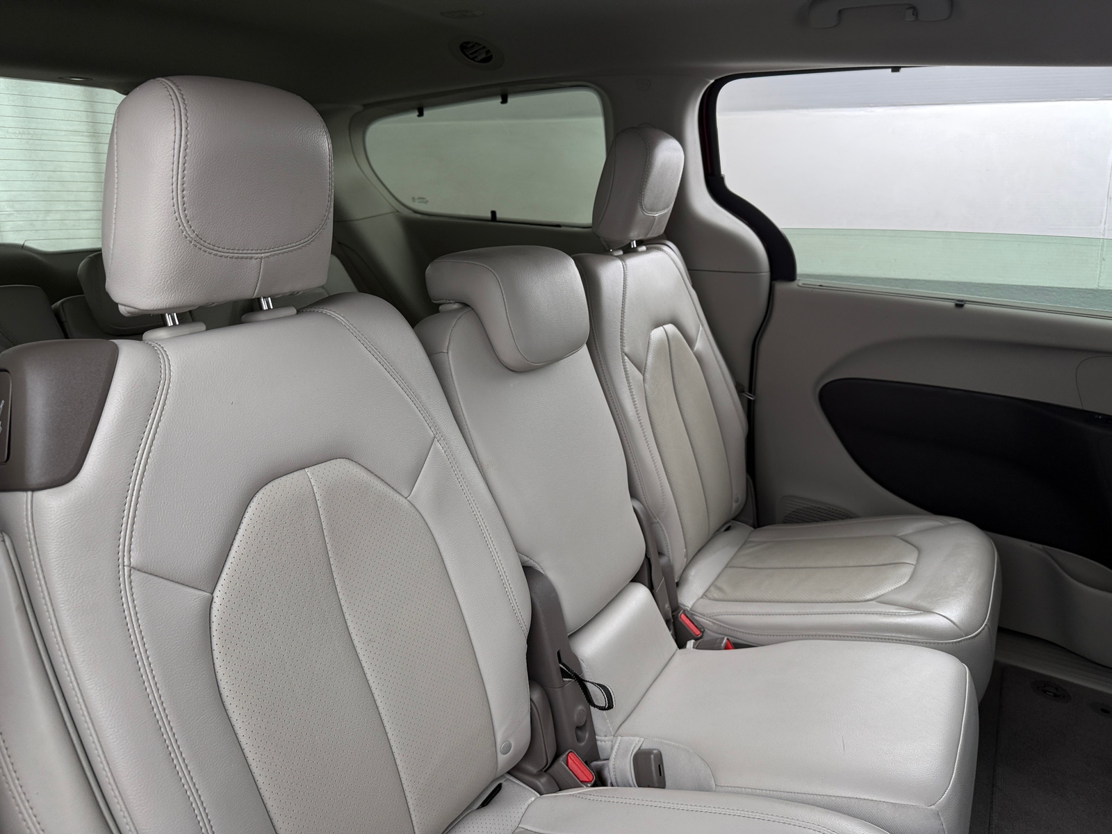 Thumbnail: 2020 Chrysler Pacifica - 5