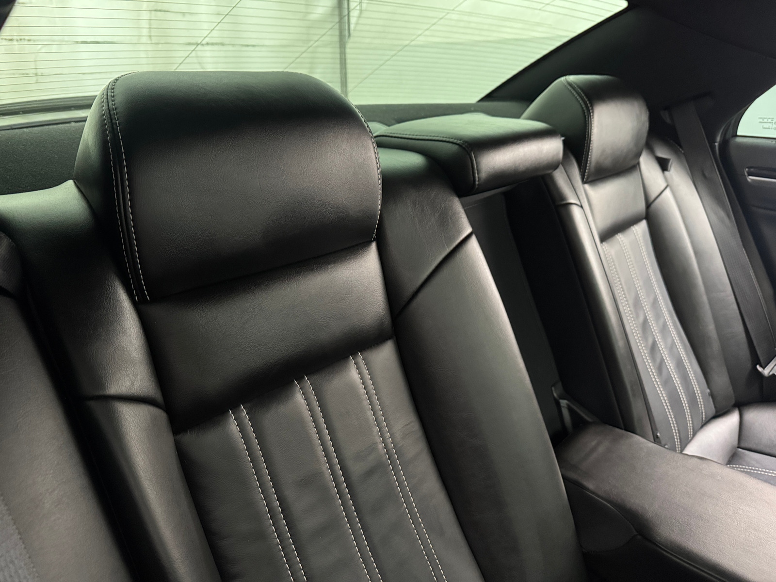 Thumbnail: 2020 Chrysler 300 - 5