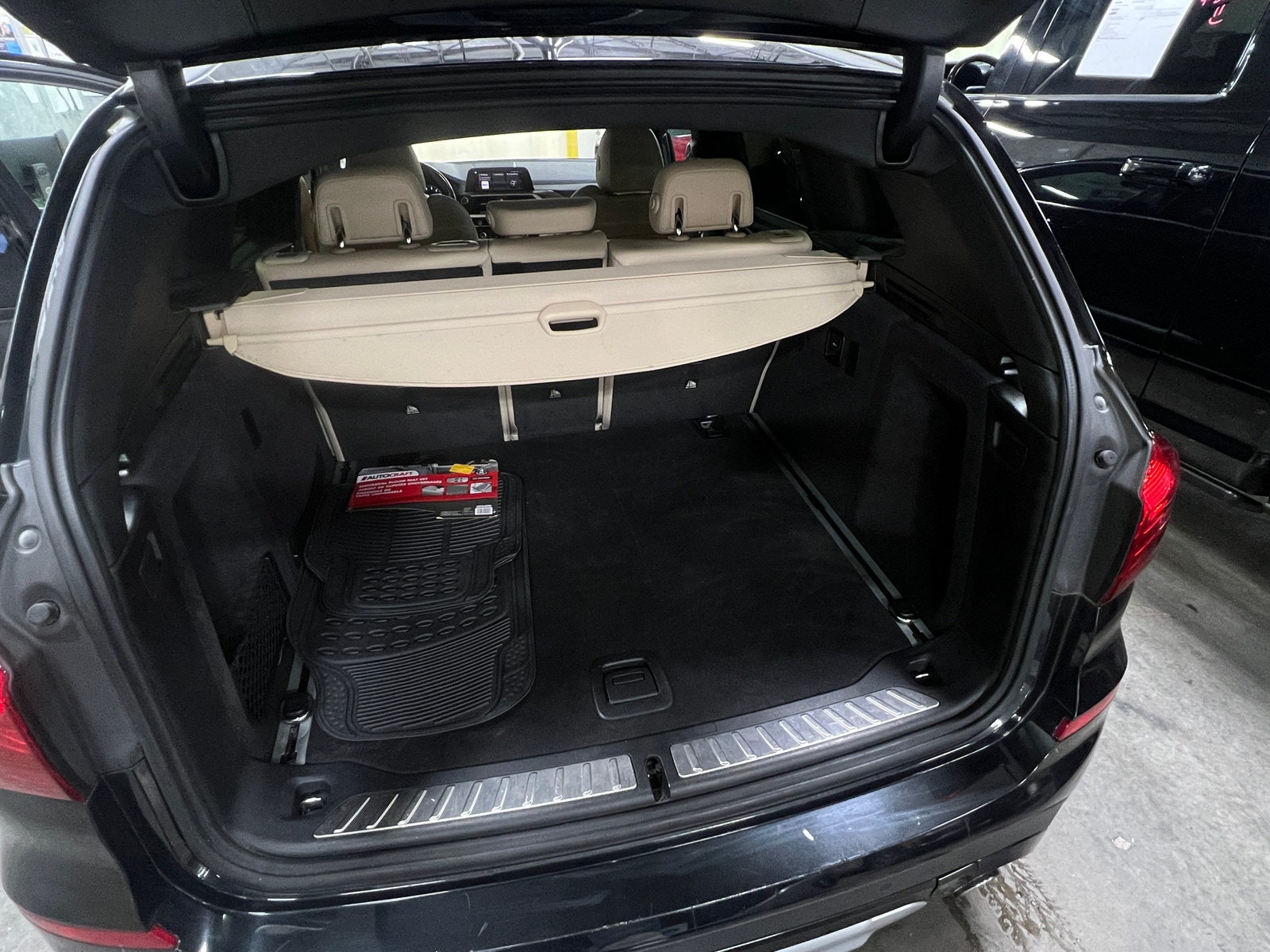 Thumbnail: 2019 BMW X3 - 6