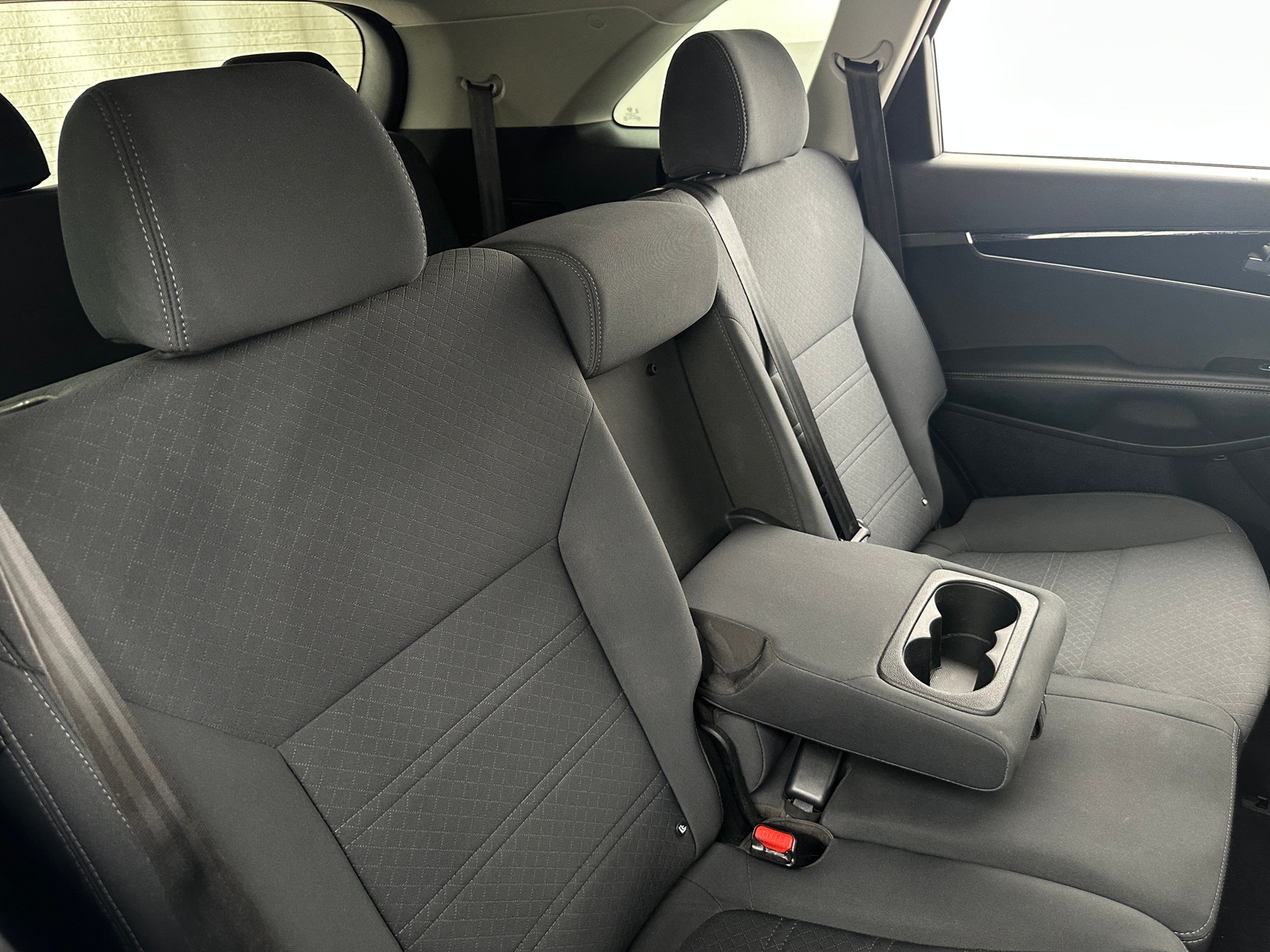 Thumbnail: 2020 Kia Sorento - 6