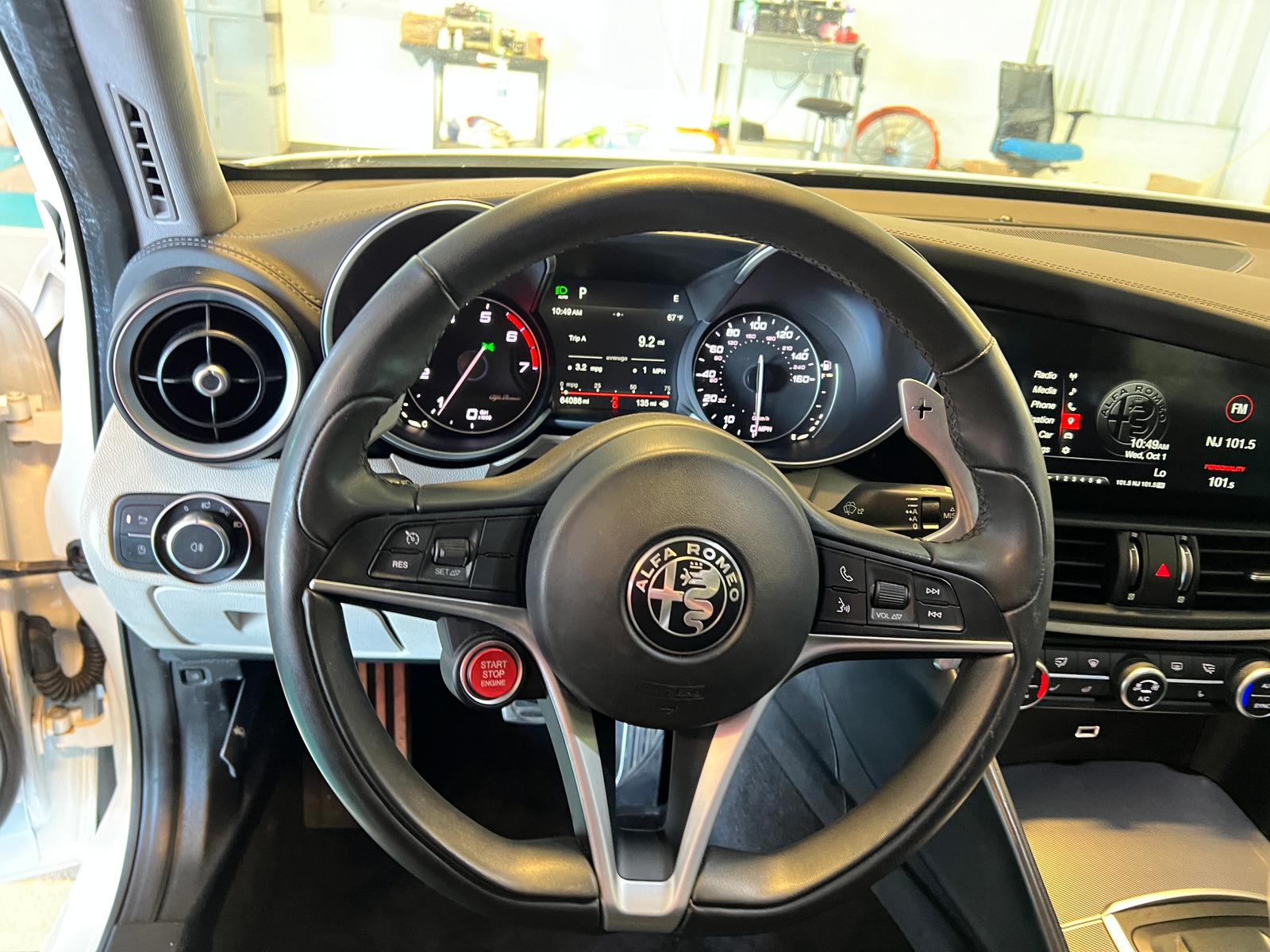 Thumbnail: 2018 Alfa Romeo Giulia - 4