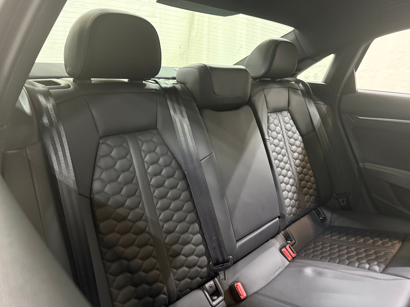 Thumbnail: 2024 Audi RS 3 - 5