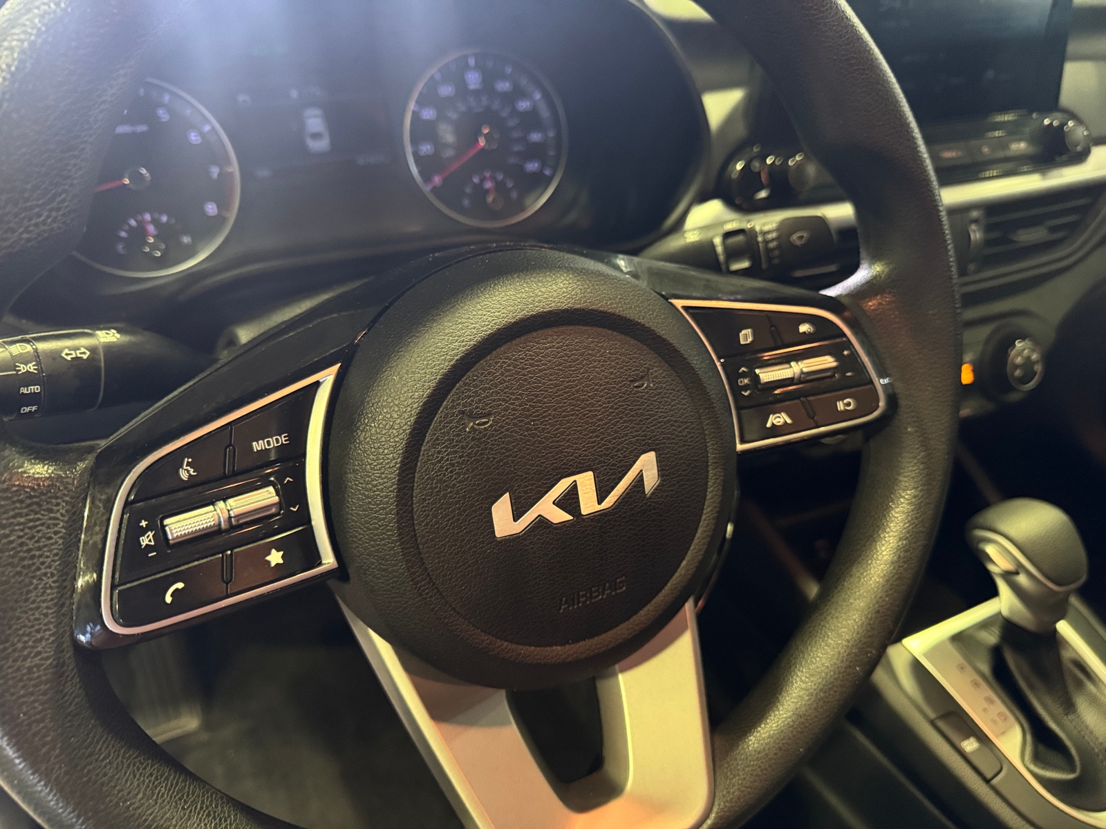Thumbnail: 2022 Kia Forte - 5