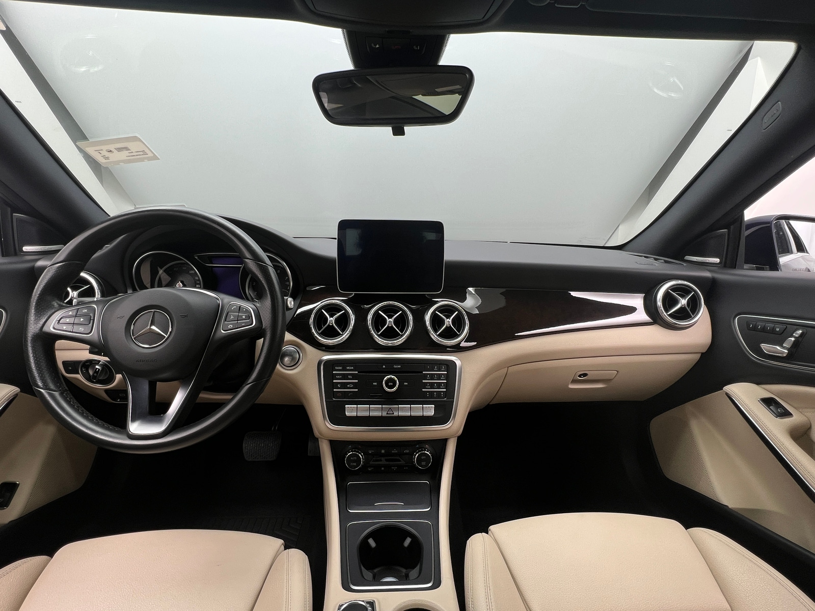 Thumbnail: 2018 Mercedes-Benz CLA - 2