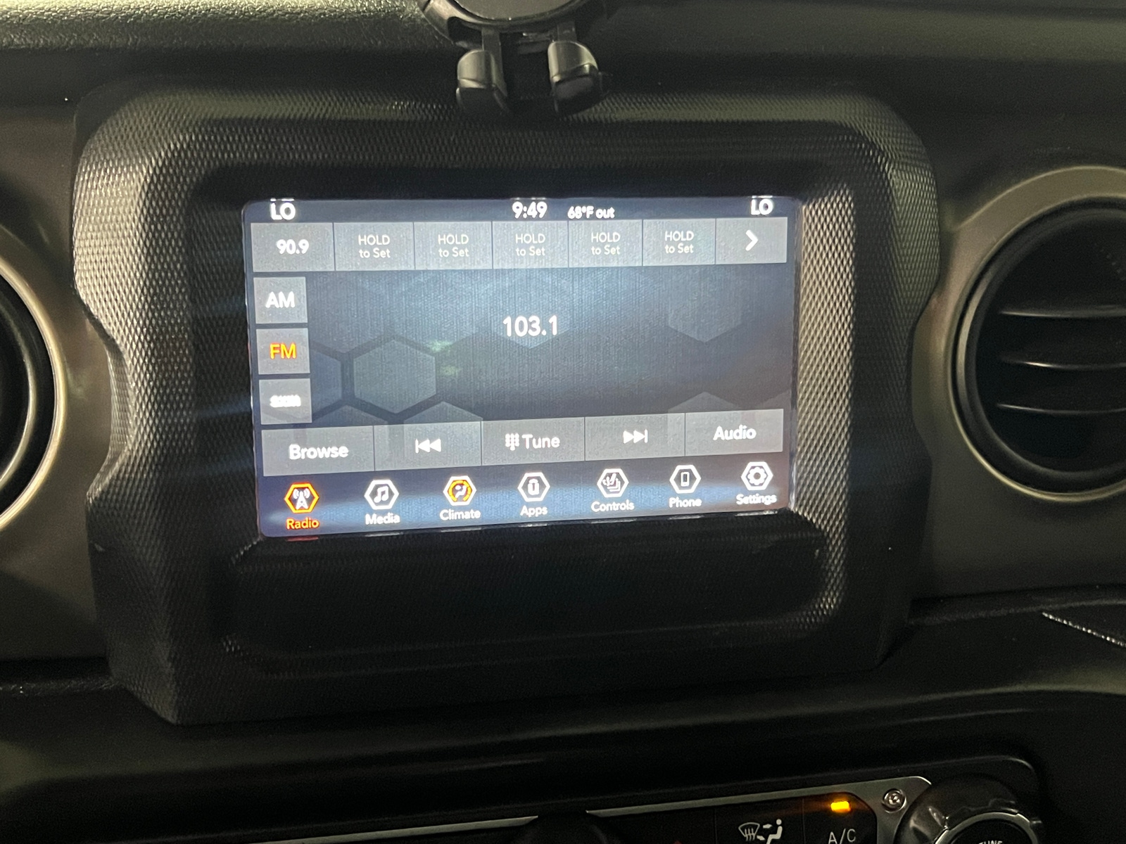 Thumbnail: 2018 Jeep Wrangler - 4