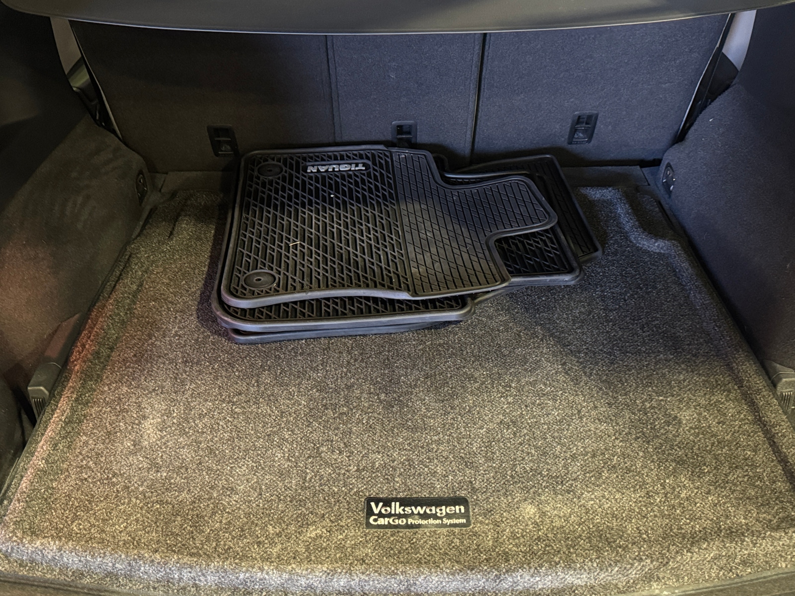 Thumbnail: 2018 Volkswagen Tiguan - 6