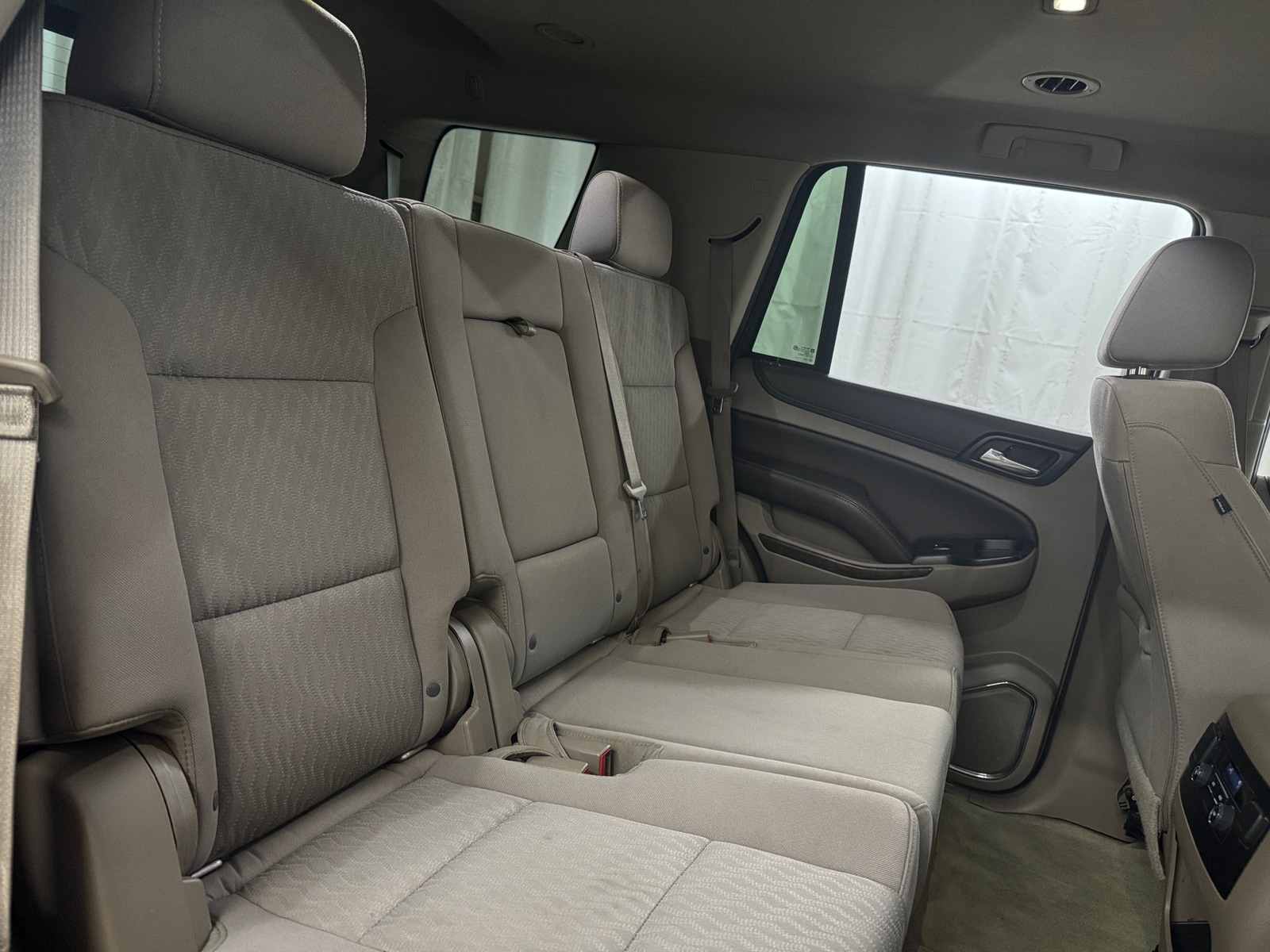 Thumbnail: 2016 Chevrolet Tahoe - 6