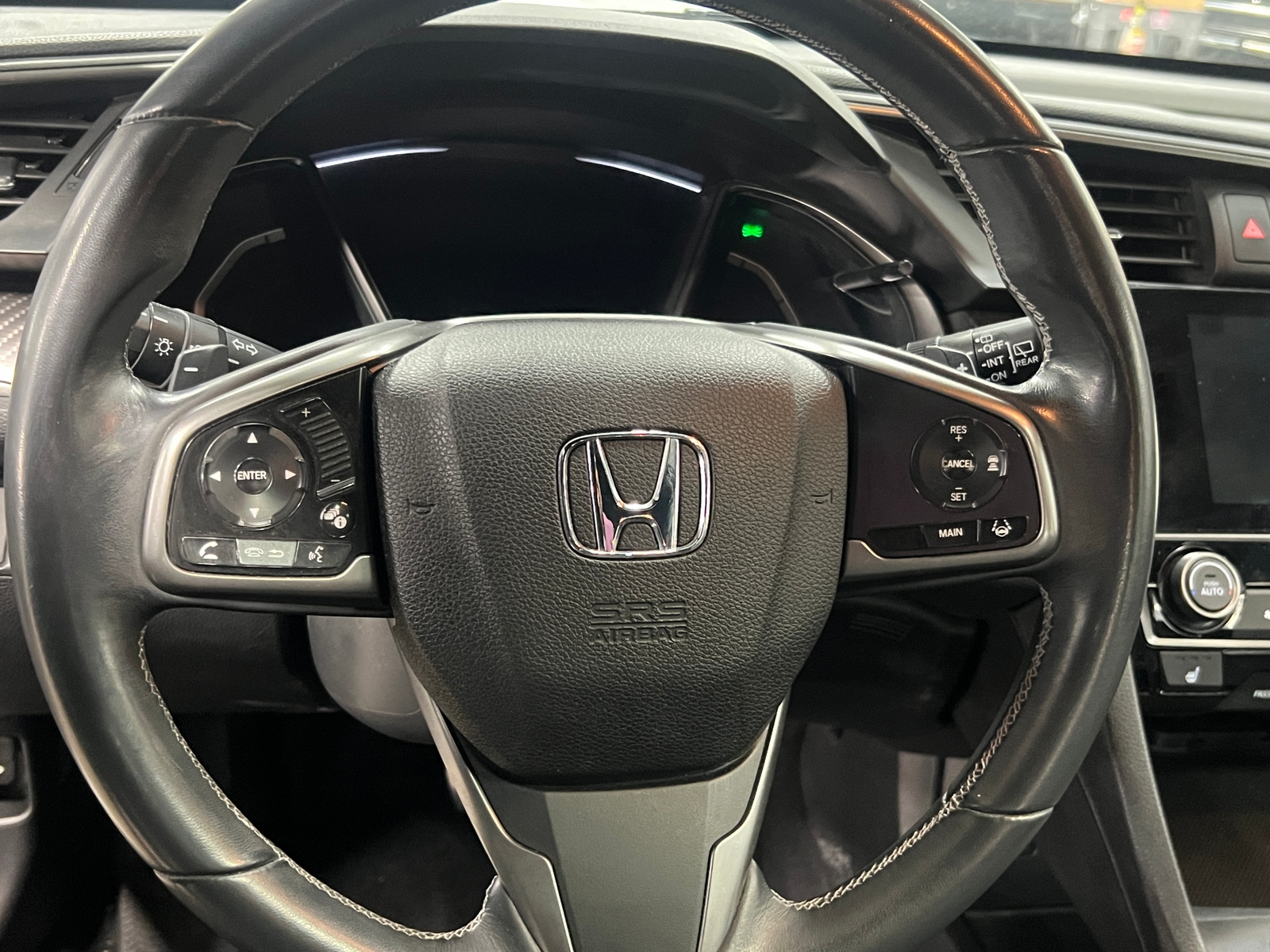 Thumbnail: 2017 Honda Civic - 4