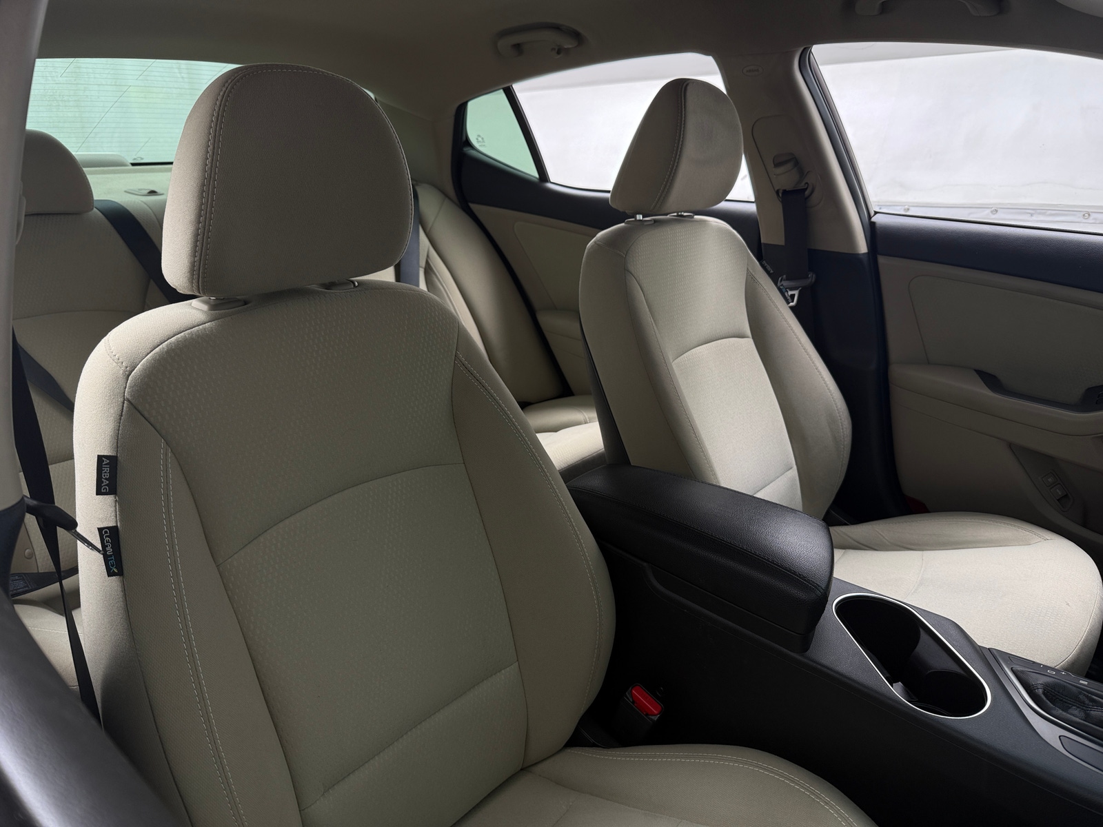 Thumbnail: 2015 Kia Optima - 2