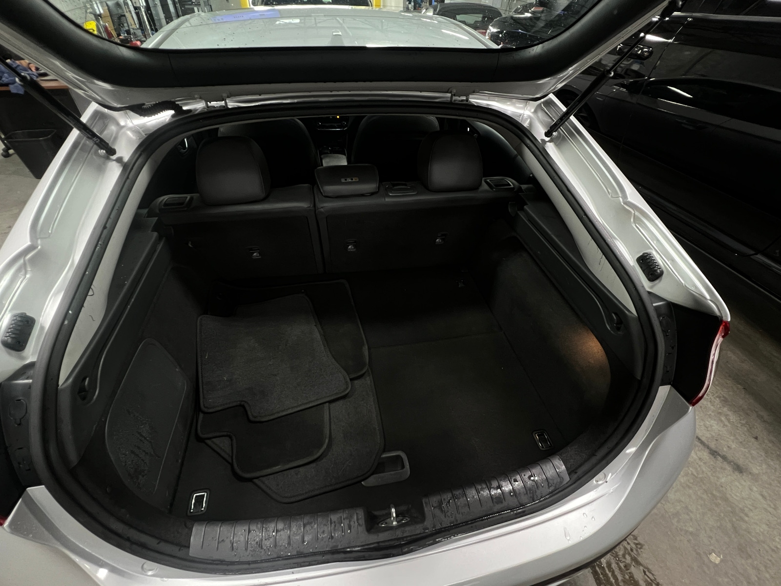 Thumbnail: 2019 Hyundai Ioniq - 6
