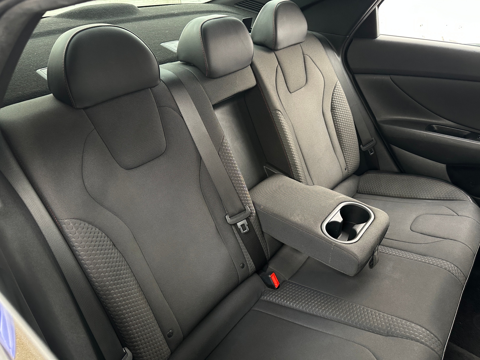 Thumbnail: 2023 Hyundai Elantra - 5