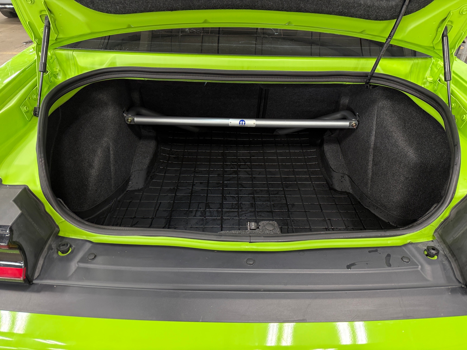 Thumbnail: 2015 Dodge Challenger - 4