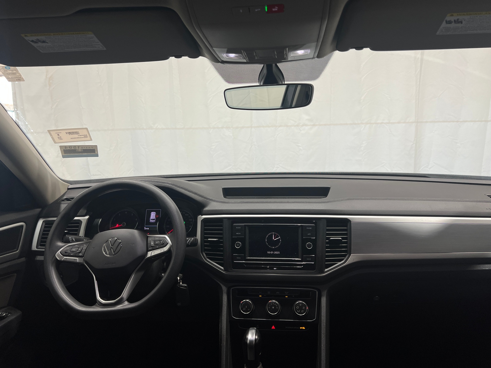 Thumbnail: 2021 Volkswagen Atlas - 3