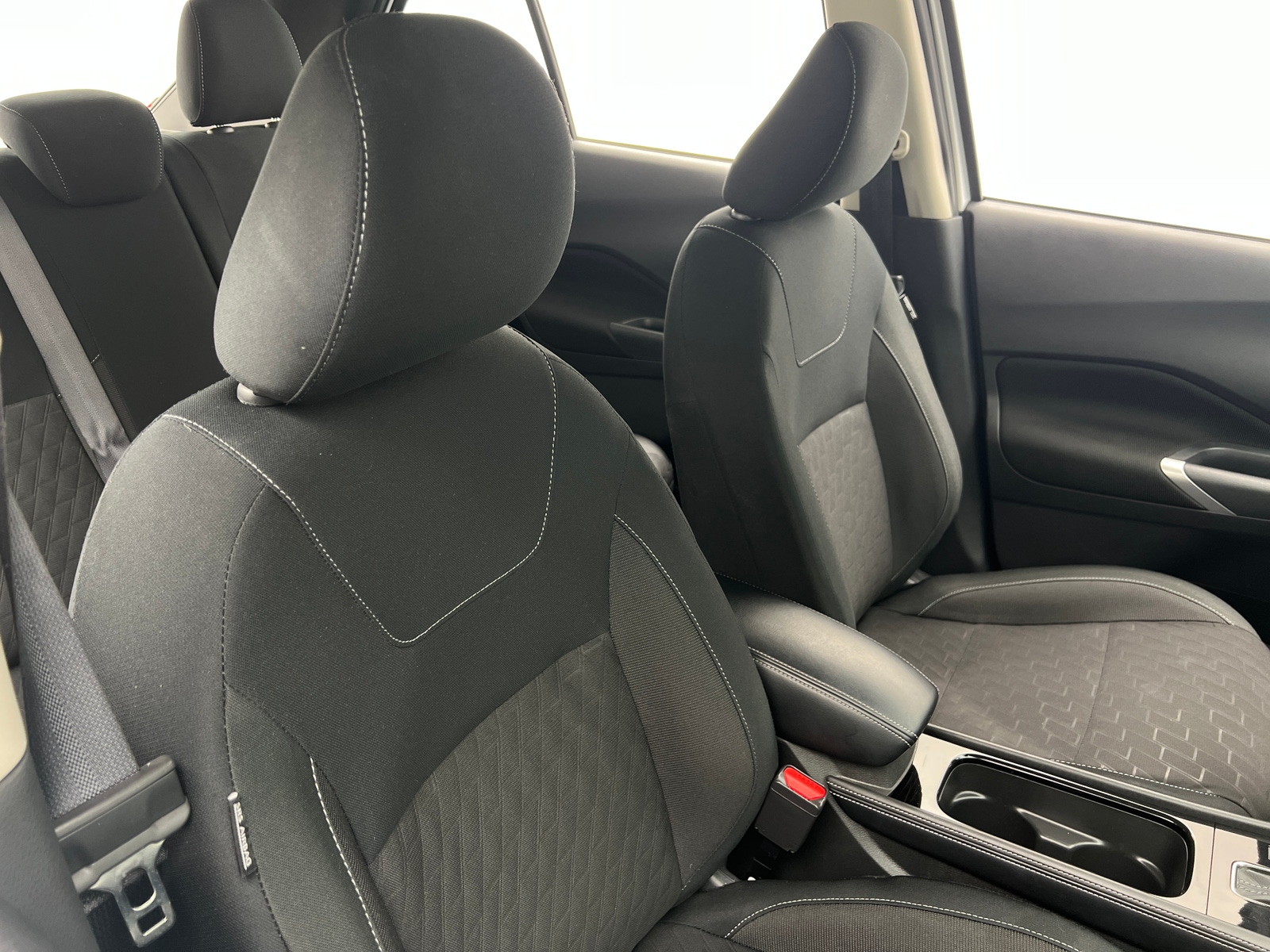 Thumbnail: 2024 Nissan Kicks - 2