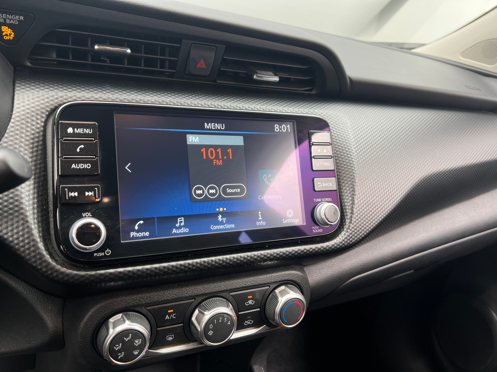 Thumbnail: 2024 Nissan Kicks - 4