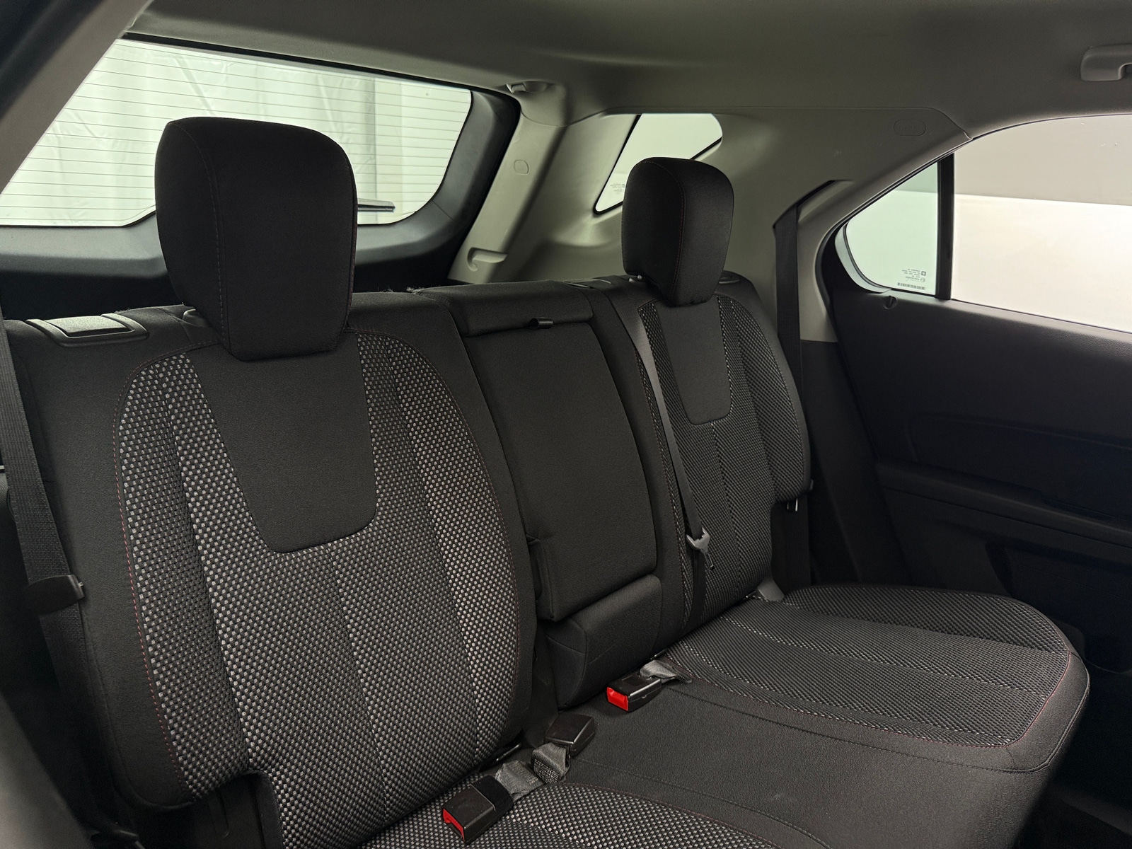 Thumbnail: 2017 Chevrolet Equinox - 6