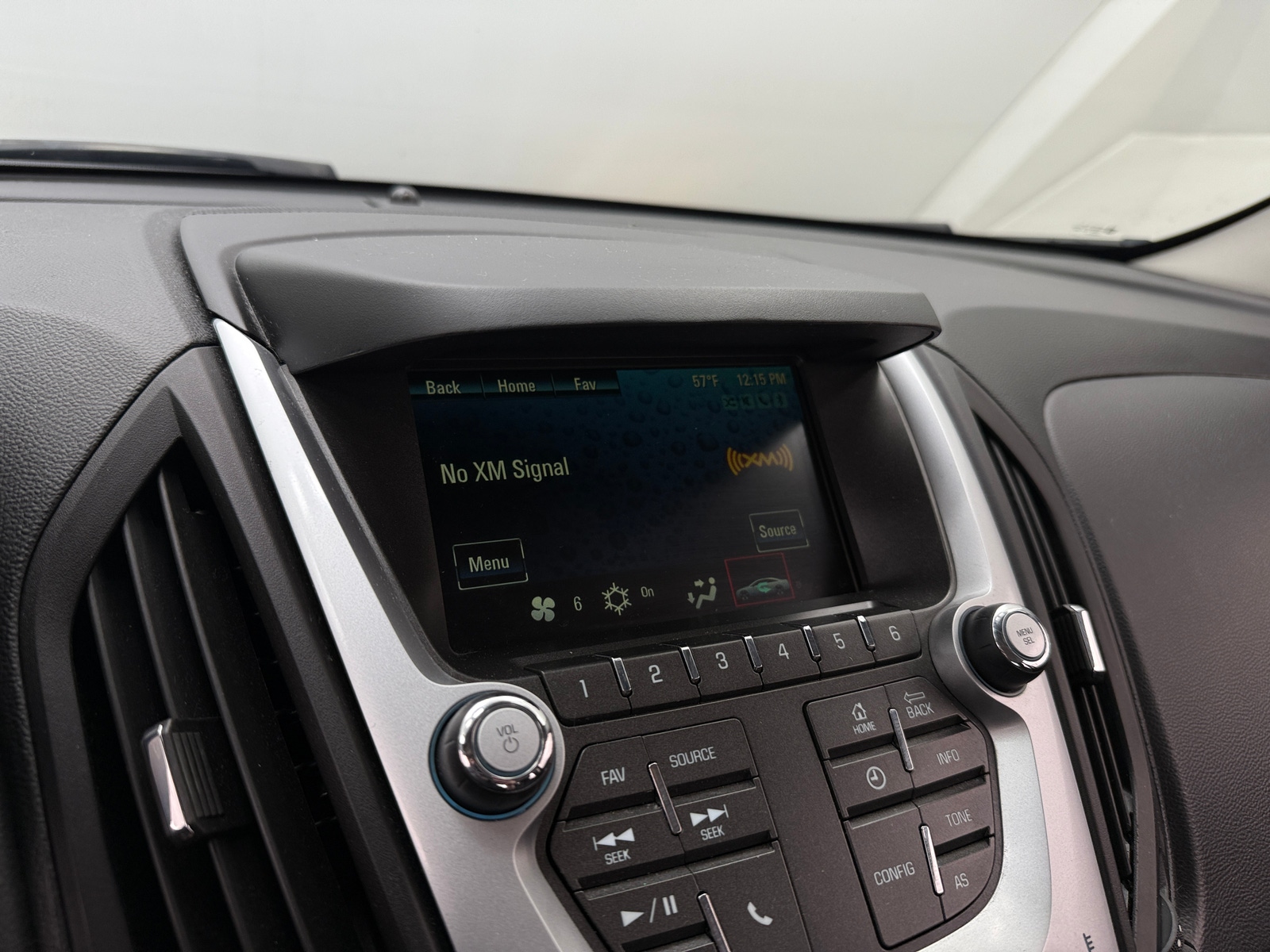 Thumbnail: 2017 Chevrolet Equinox - 4