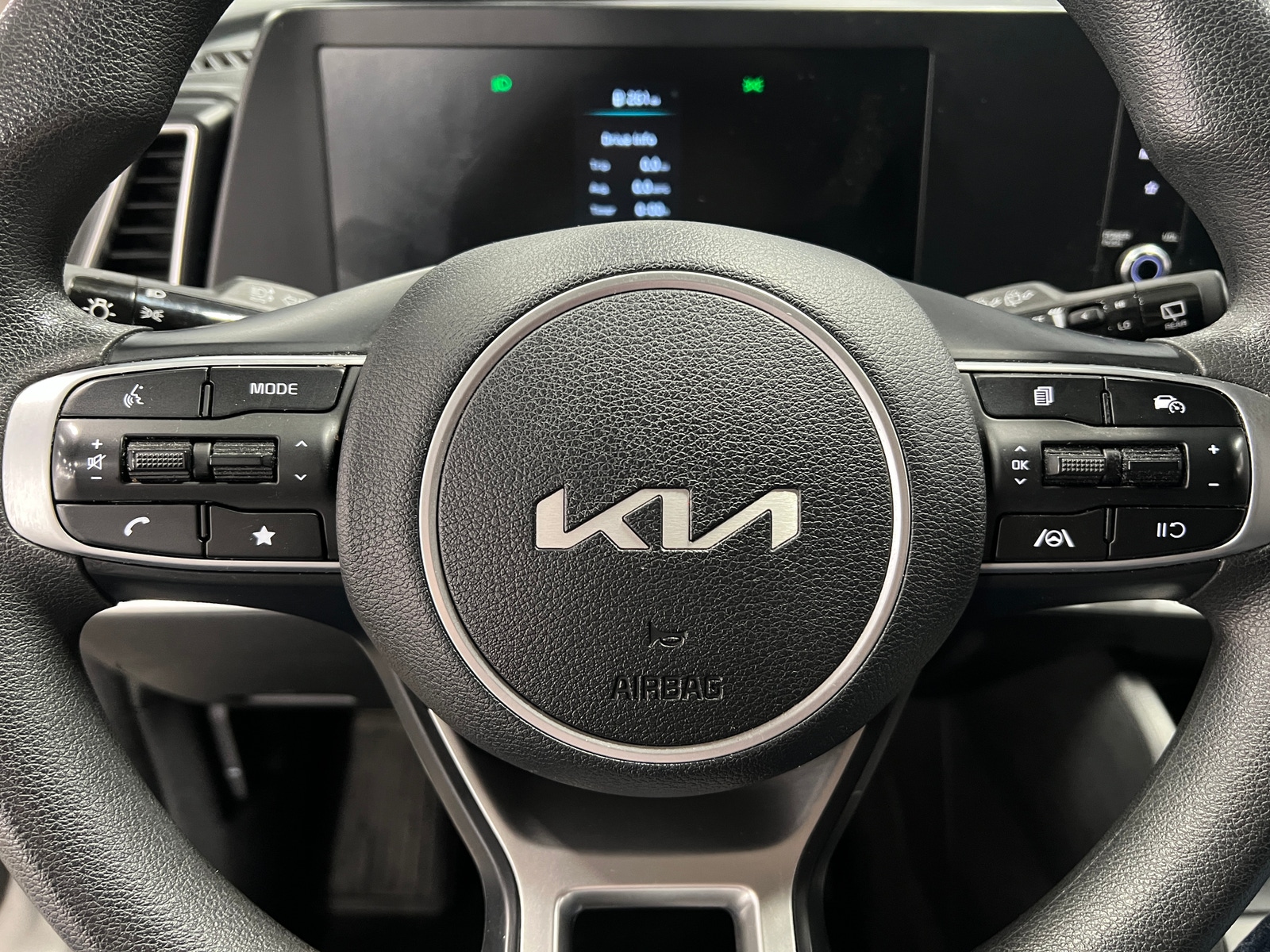 Thumbnail: 2023 Kia Sportage - 5