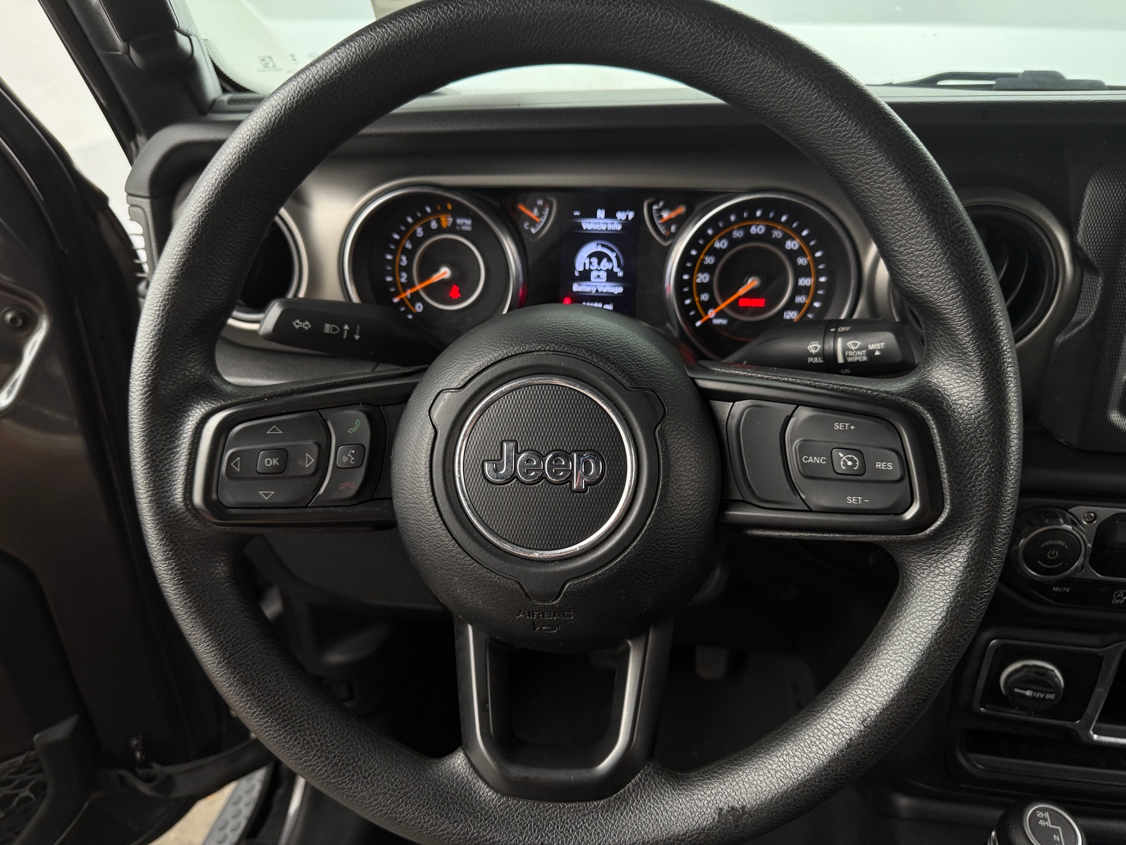 Thumbnail: 2022 Jeep Wrangler - 5