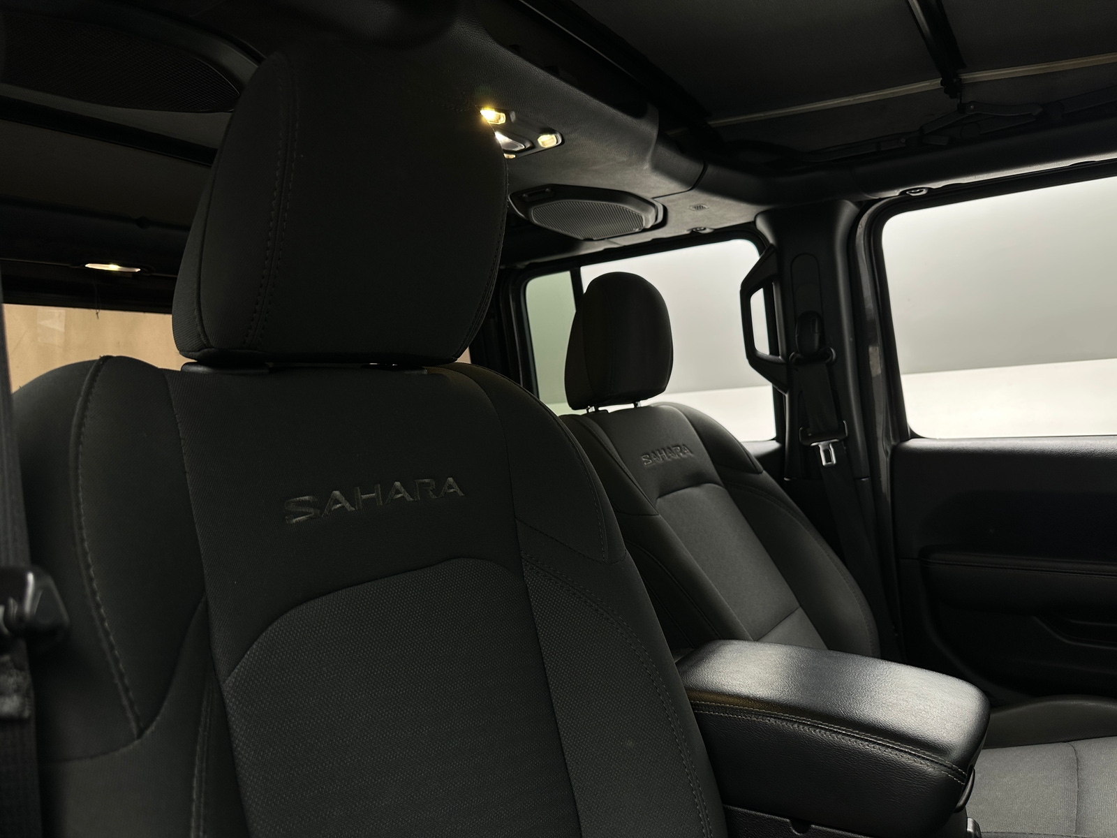 Thumbnail: 2019 Jeep Wrangler - 2