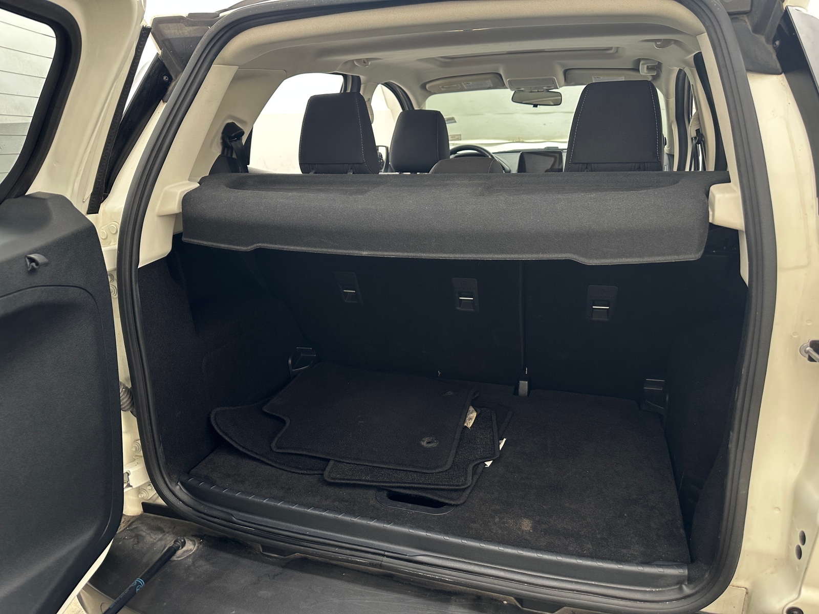 Thumbnail: 2019 Ford EcoSport - 7