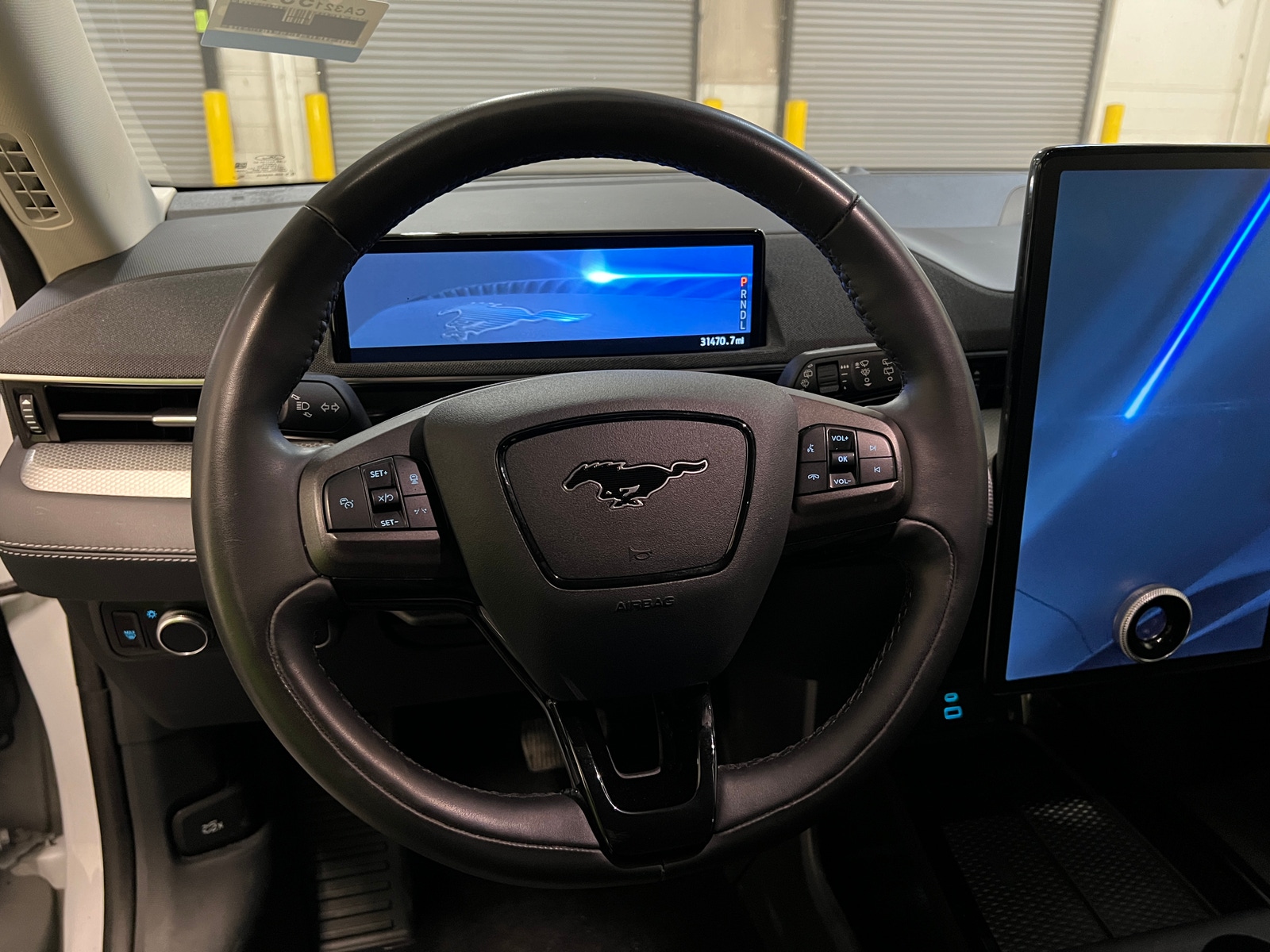 Thumbnail: 2022 Ford Mustang Mach-E - 4