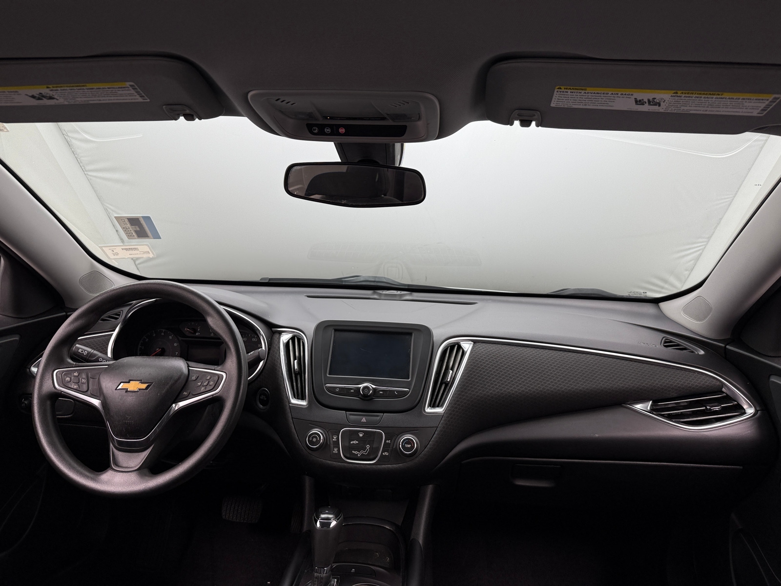 Thumbnail: 2018 Chevrolet Malibu - 3