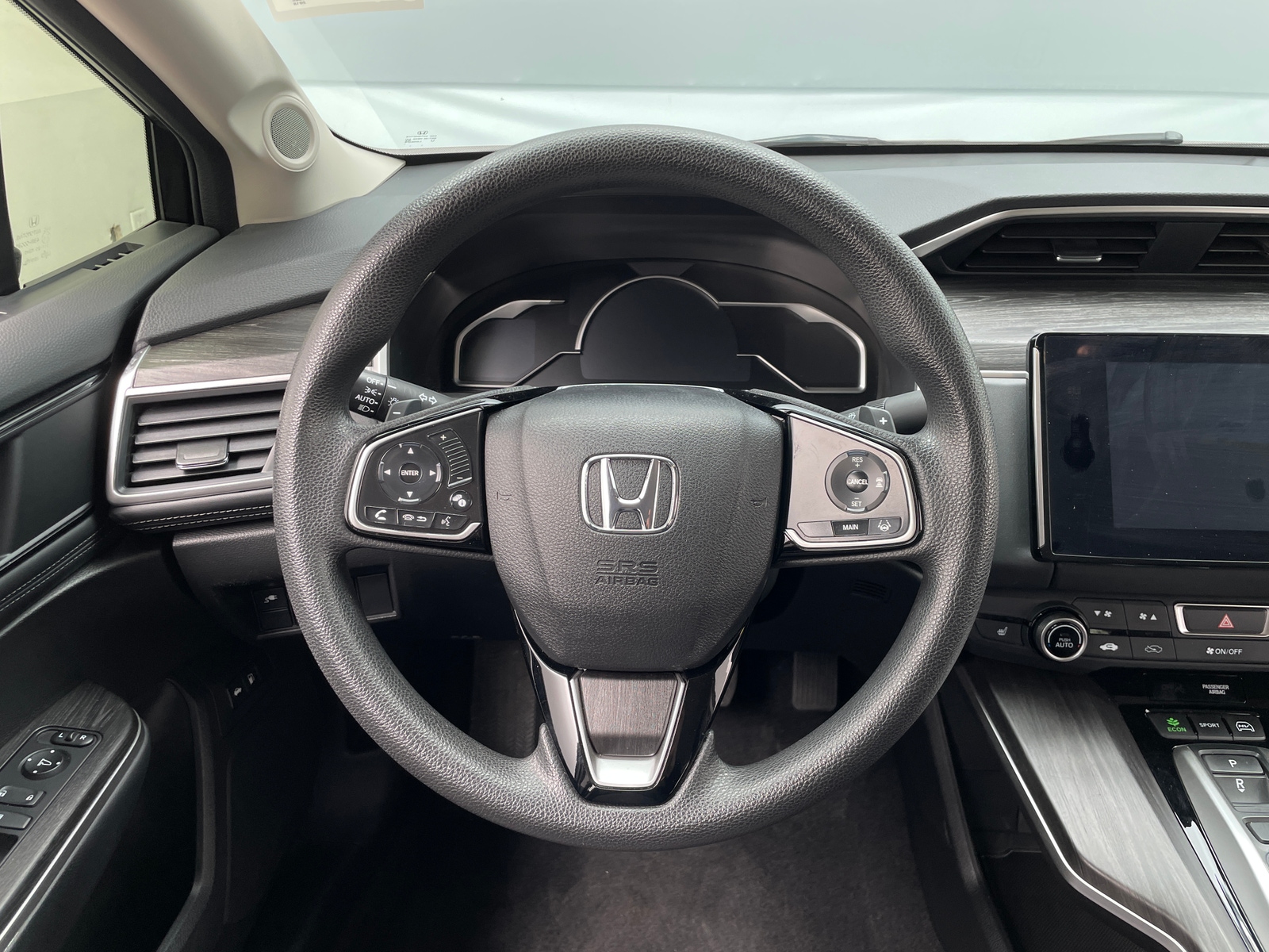 Thumbnail: 2018 Honda Clarity - 5