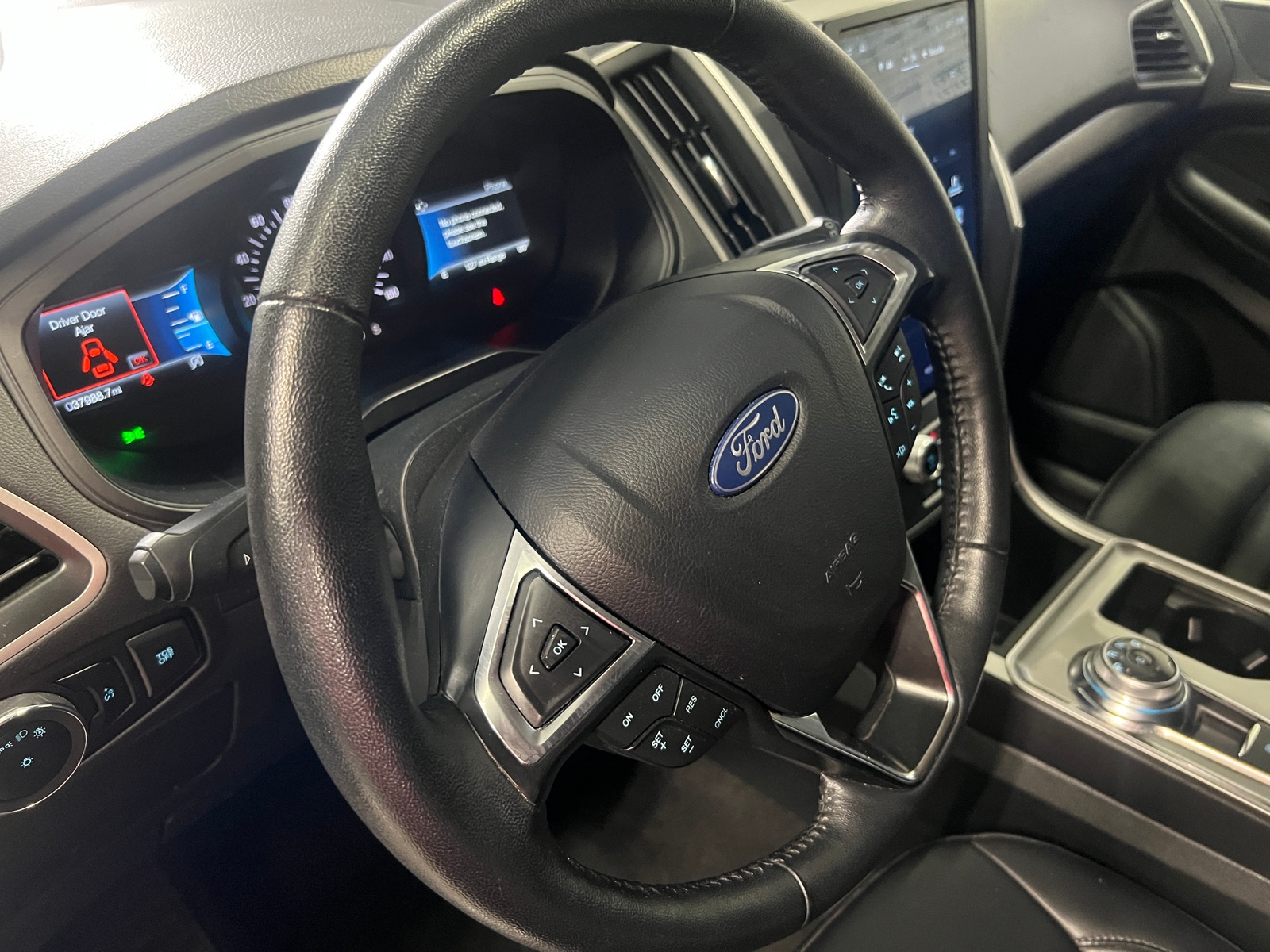 Thumbnail: 2024 Ford Edge - 4