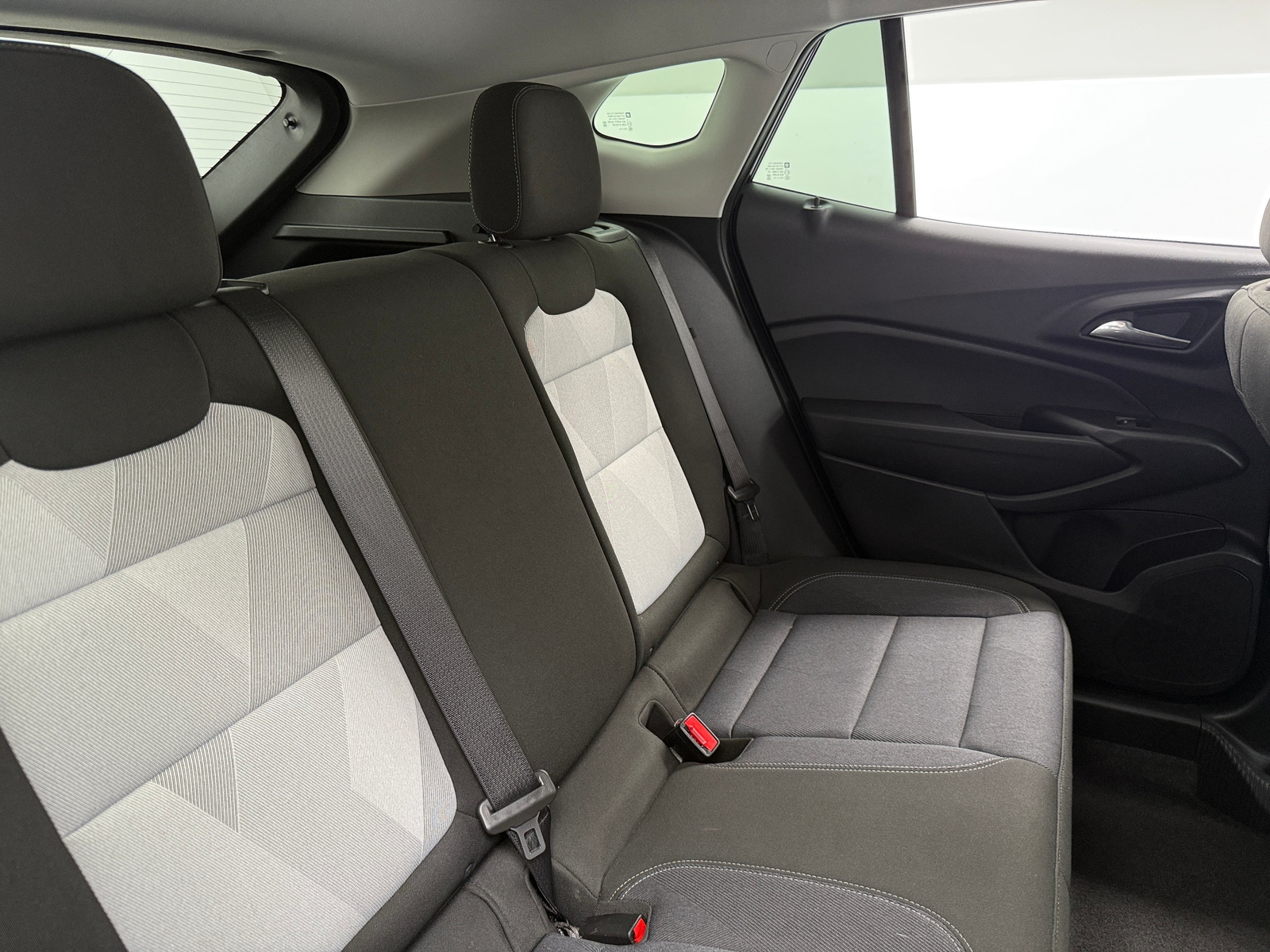 Thumbnail: 2025 Chevrolet Trax - 6