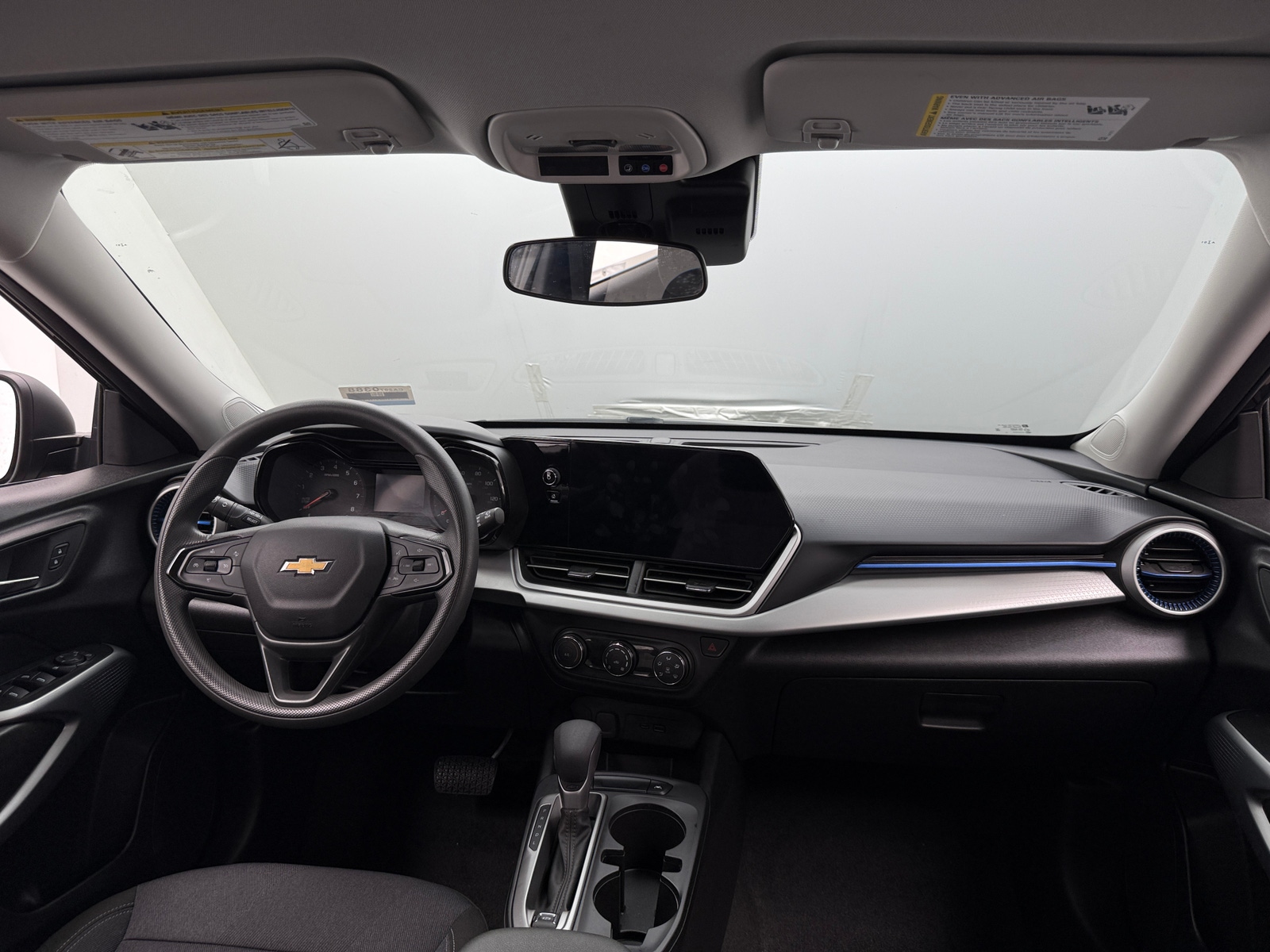 Thumbnail: 2025 Chevrolet Trax - 3