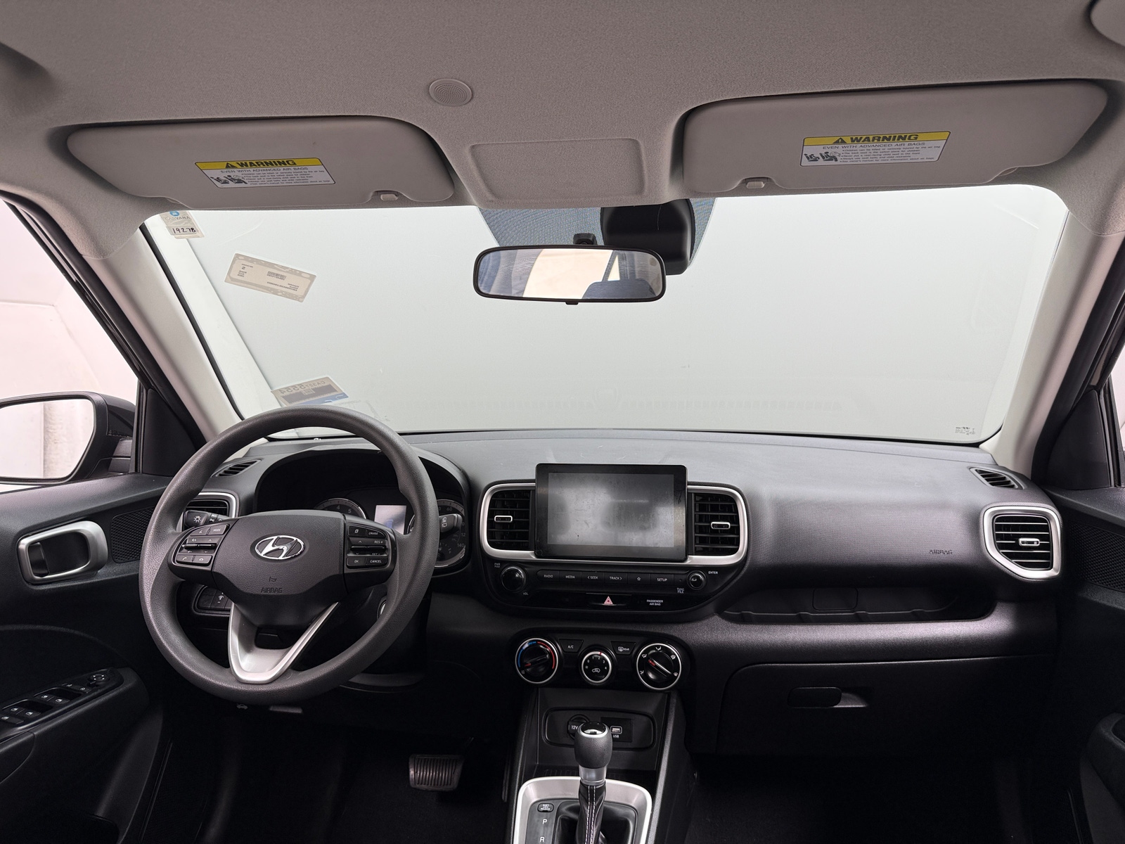Thumbnail: 2020 Hyundai Venue - 3