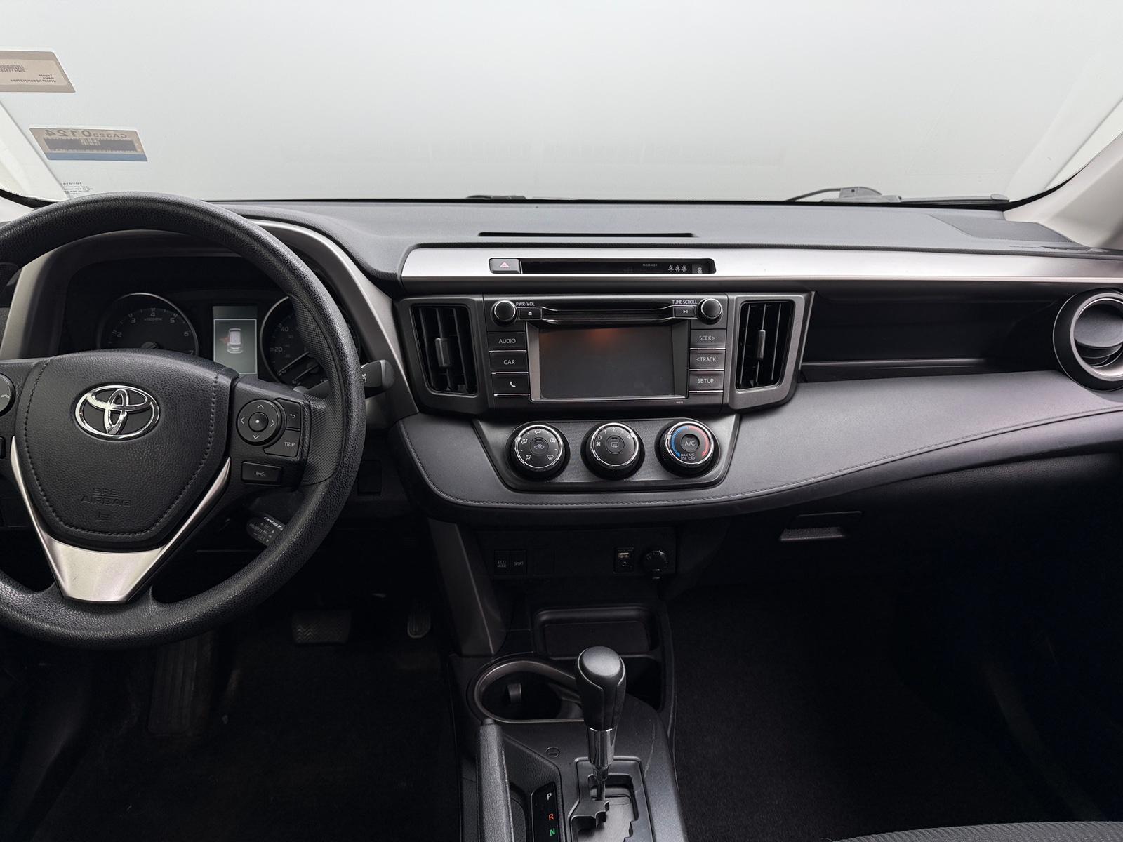 Thumbnail: 2017 Toyota RAV4 - 3