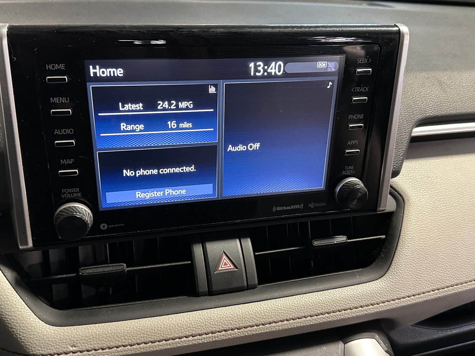 Thumbnail: 2019 Toyota RAV4 - 4