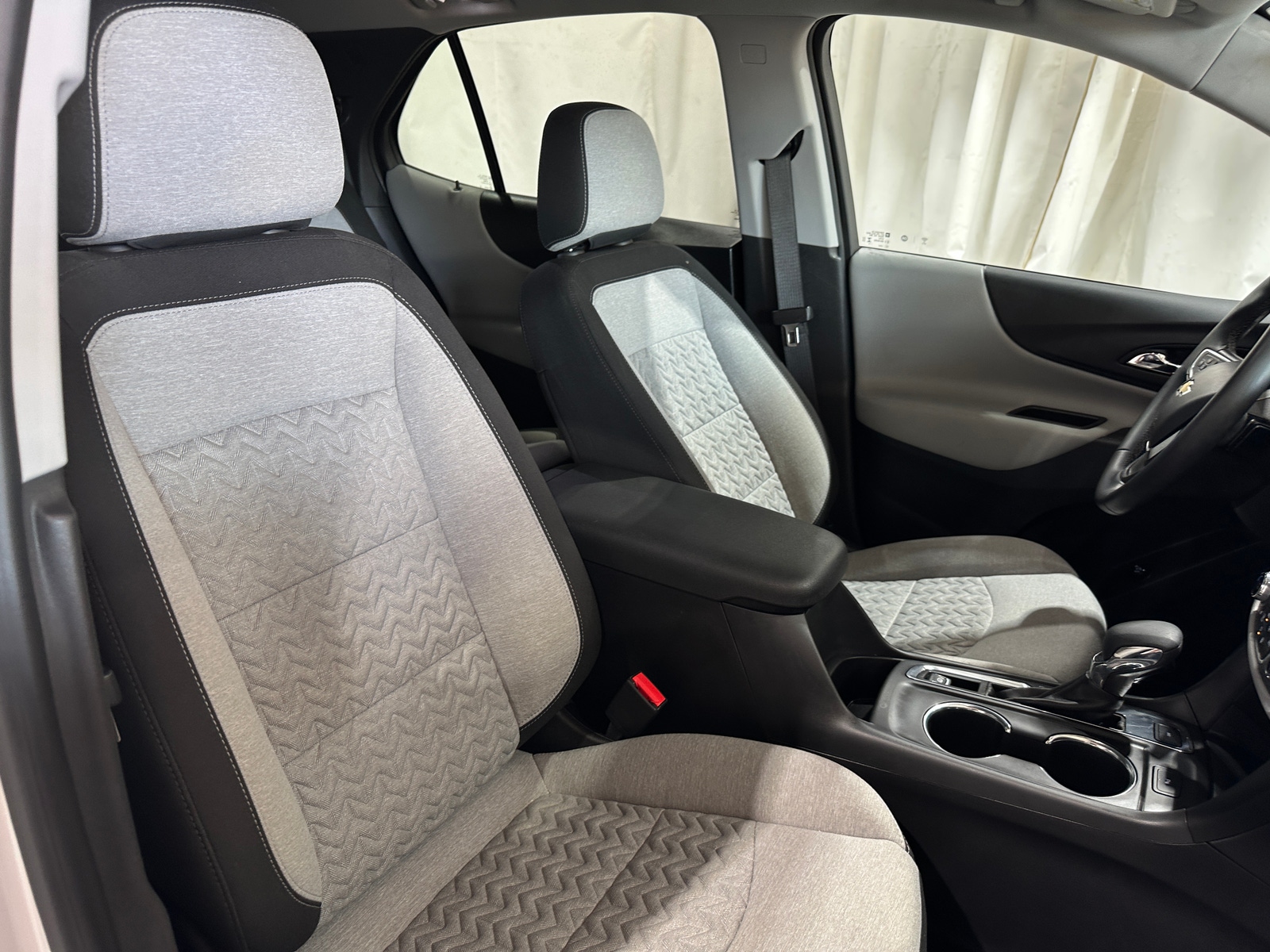 Thumbnail: 2023 Chevrolet Equinox - 2