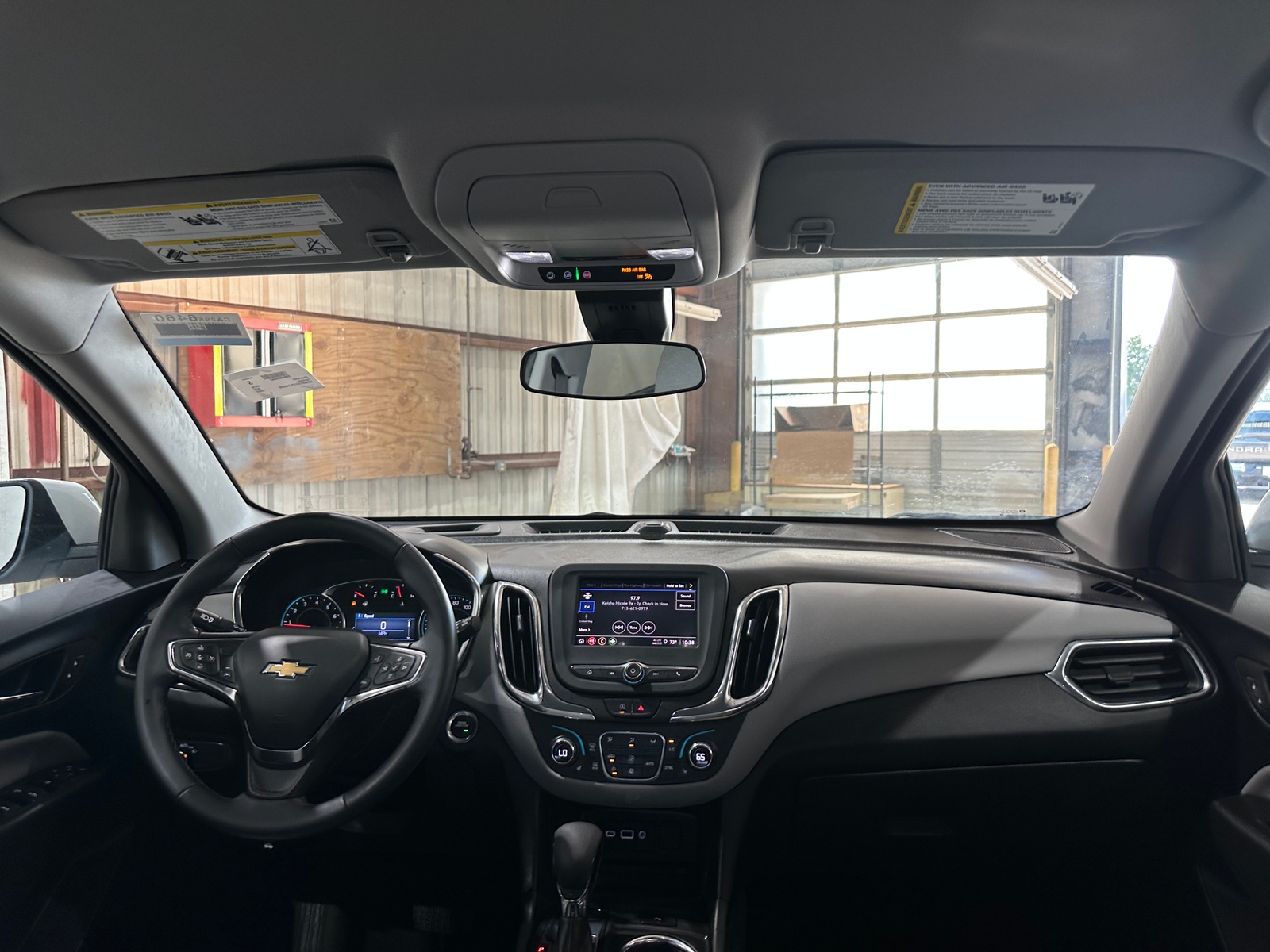 Thumbnail: 2023 Chevrolet Equinox - 3