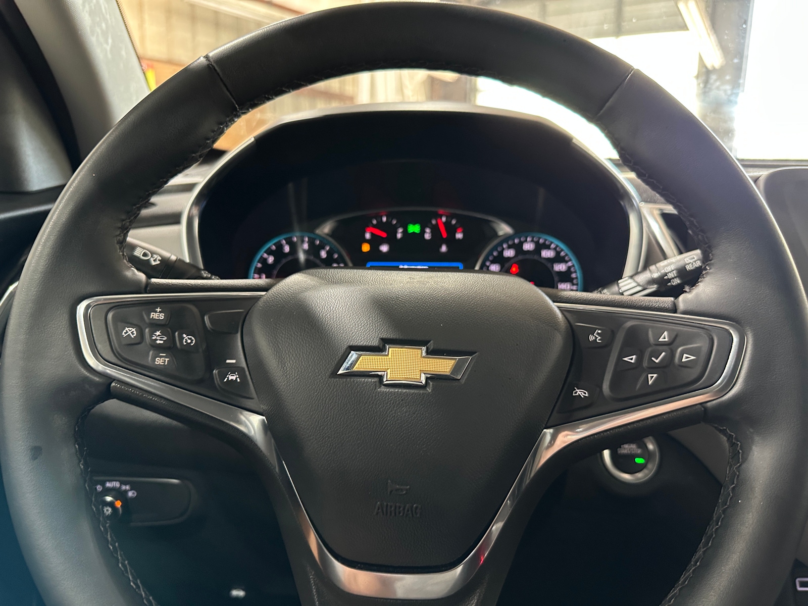 Thumbnail: 2023 Chevrolet Equinox - 5