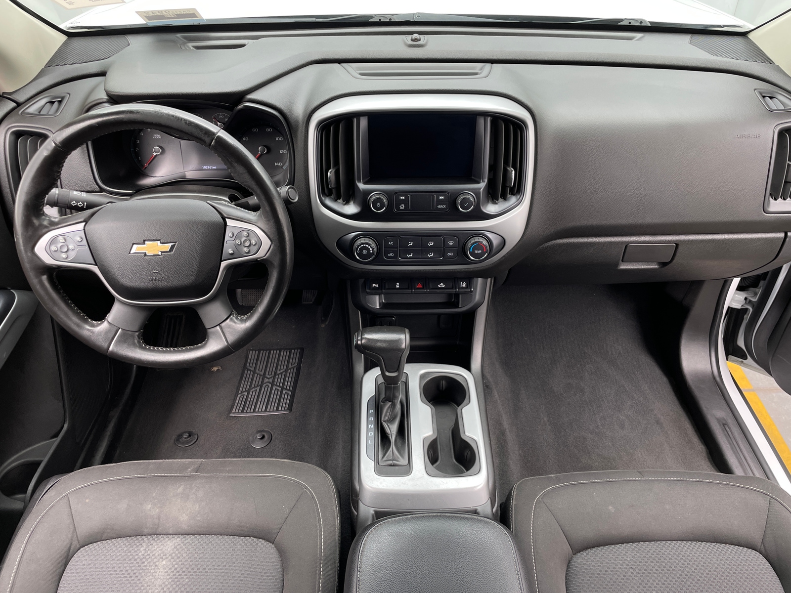 Thumbnail: 2019 Chevrolet Colorado - 3