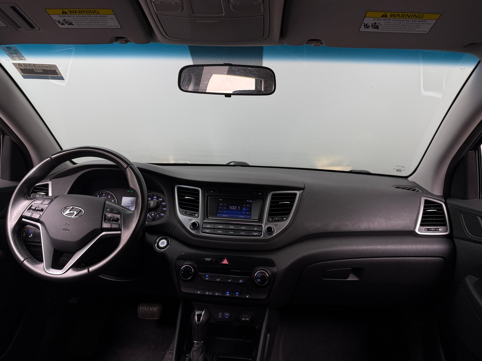 Thumbnail: 2016 Hyundai Tucson - 3
